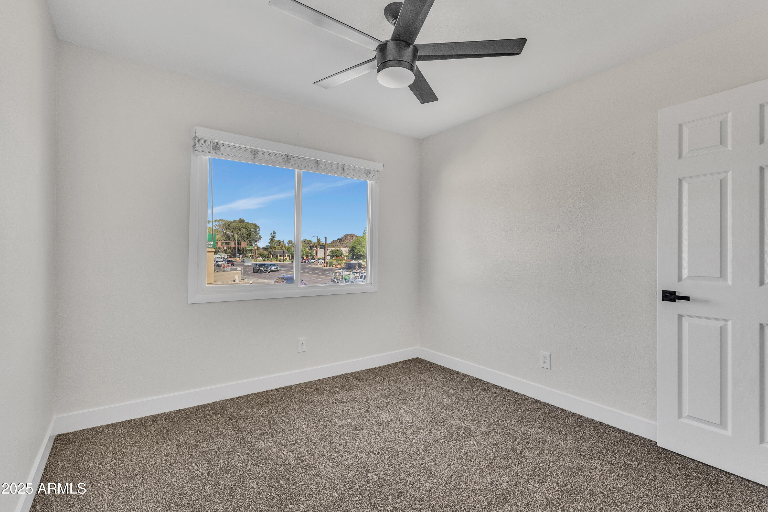 4714 E BROADWAY Road