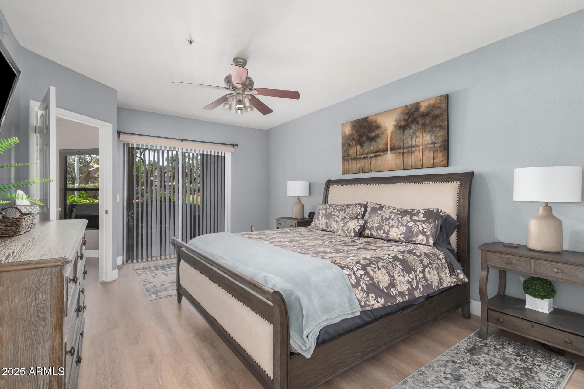 15095 N THOMPSON PEAK Parkway, 1005