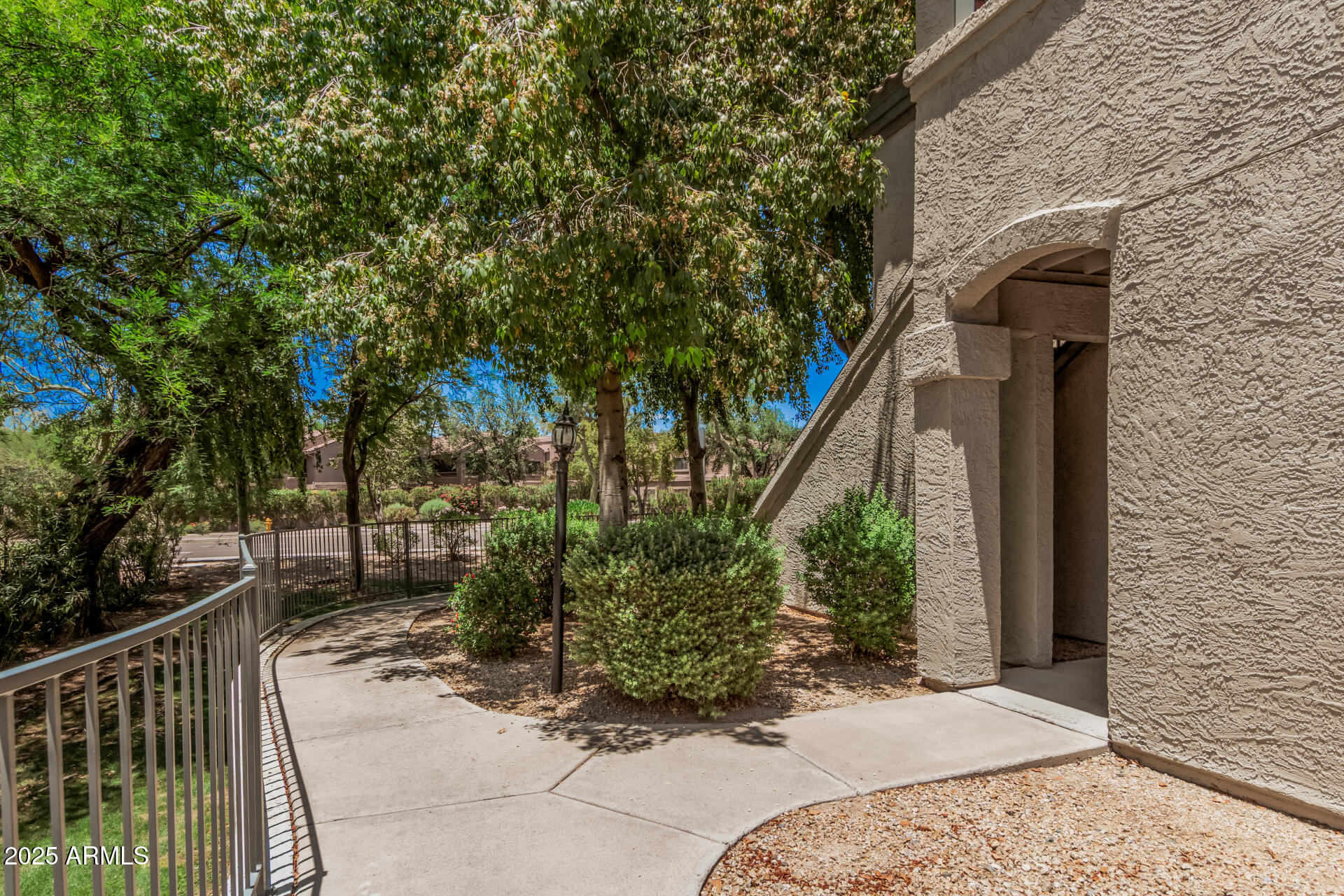 15095 N THOMPSON PEAK Parkway, 1005
