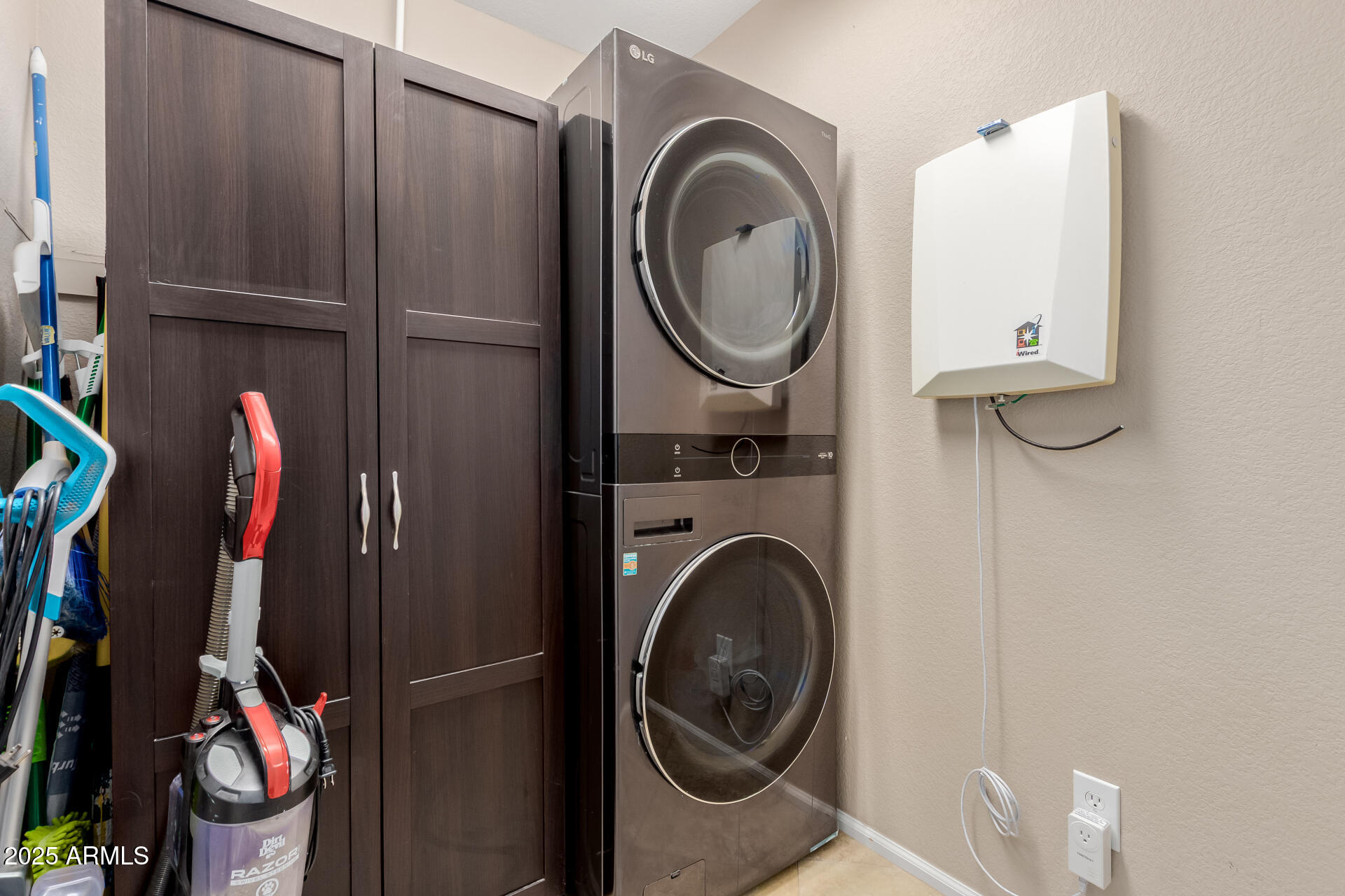 3961 E THORNTON Avenue