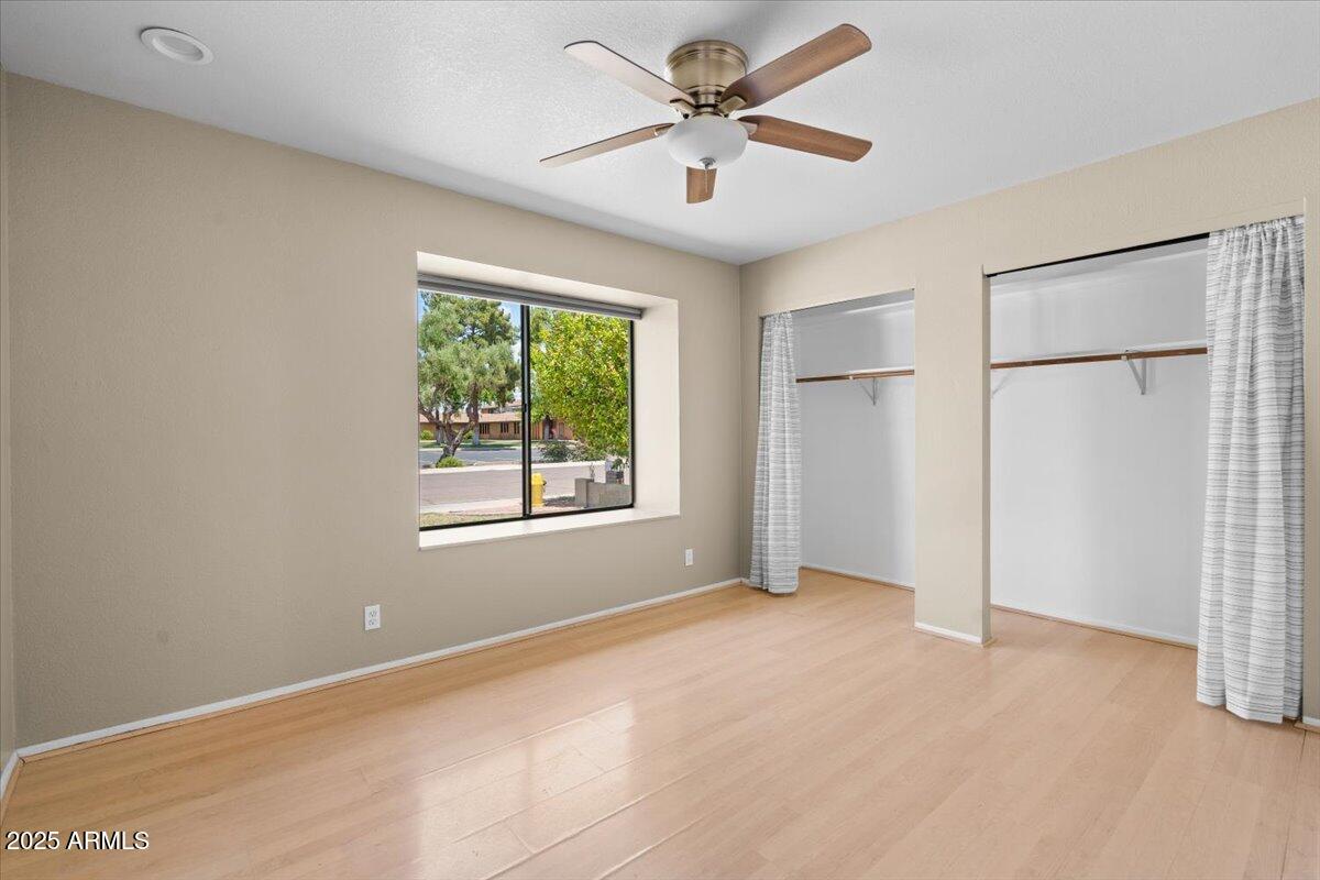 1235 W 12TH Place