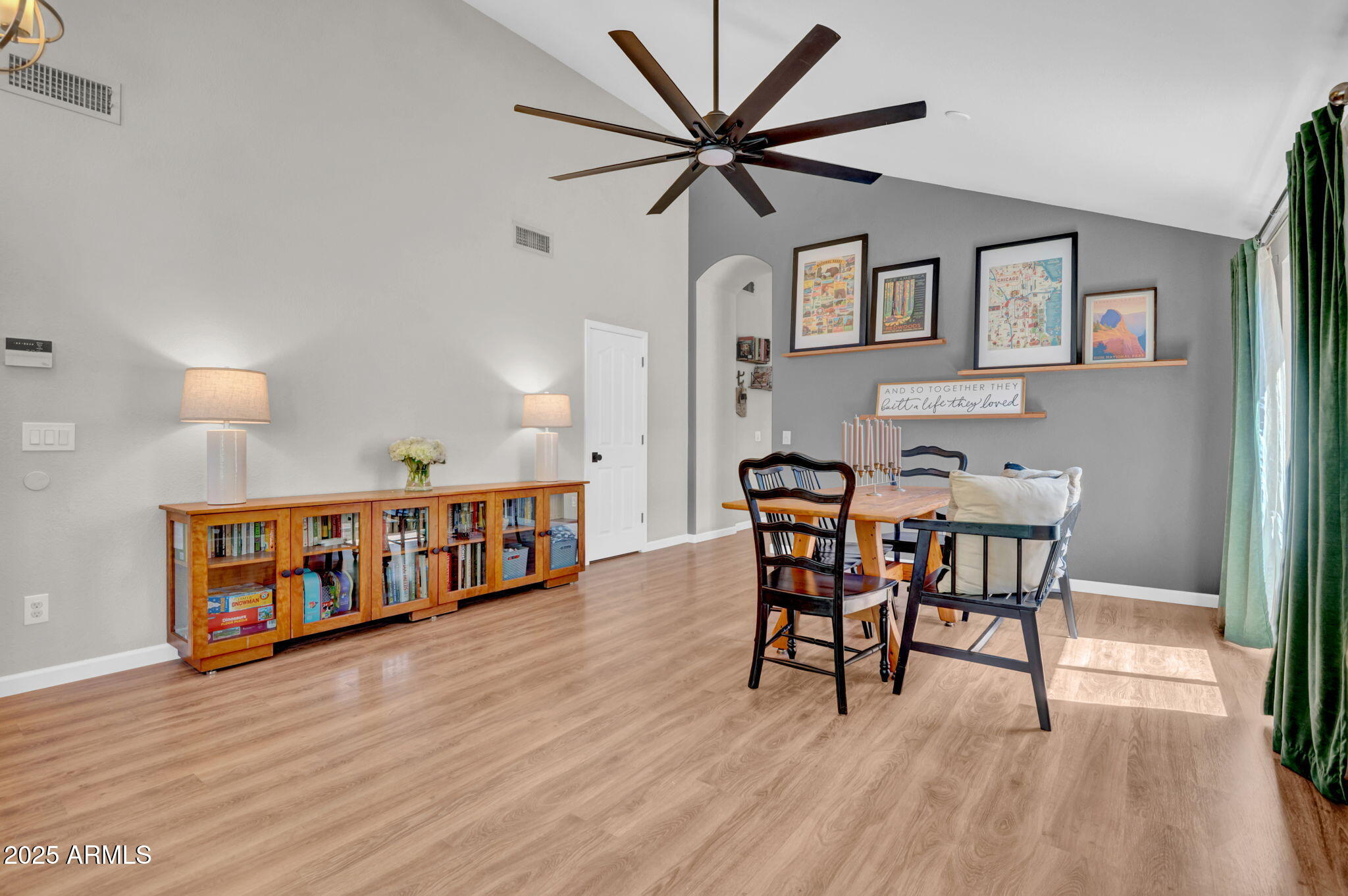 4350 E GATEWOOD Drive