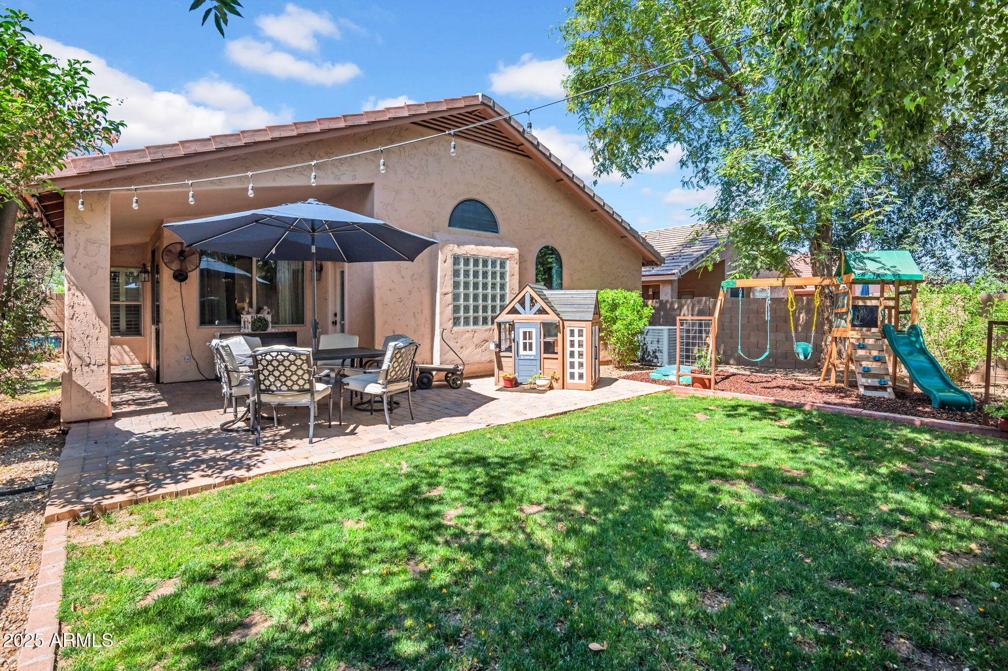 4350 E GATEWOOD Drive