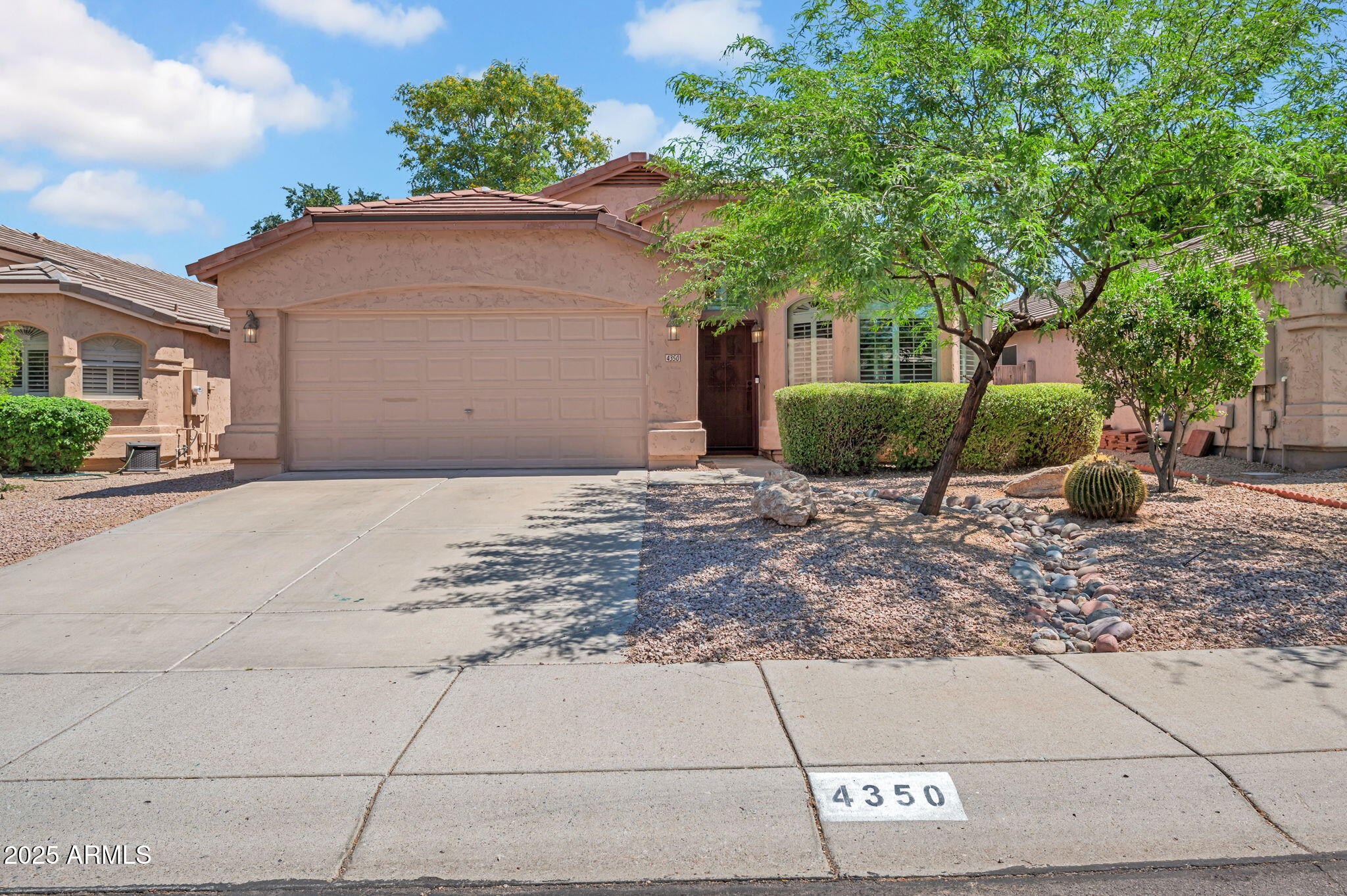 4350 E GATEWOOD Drive