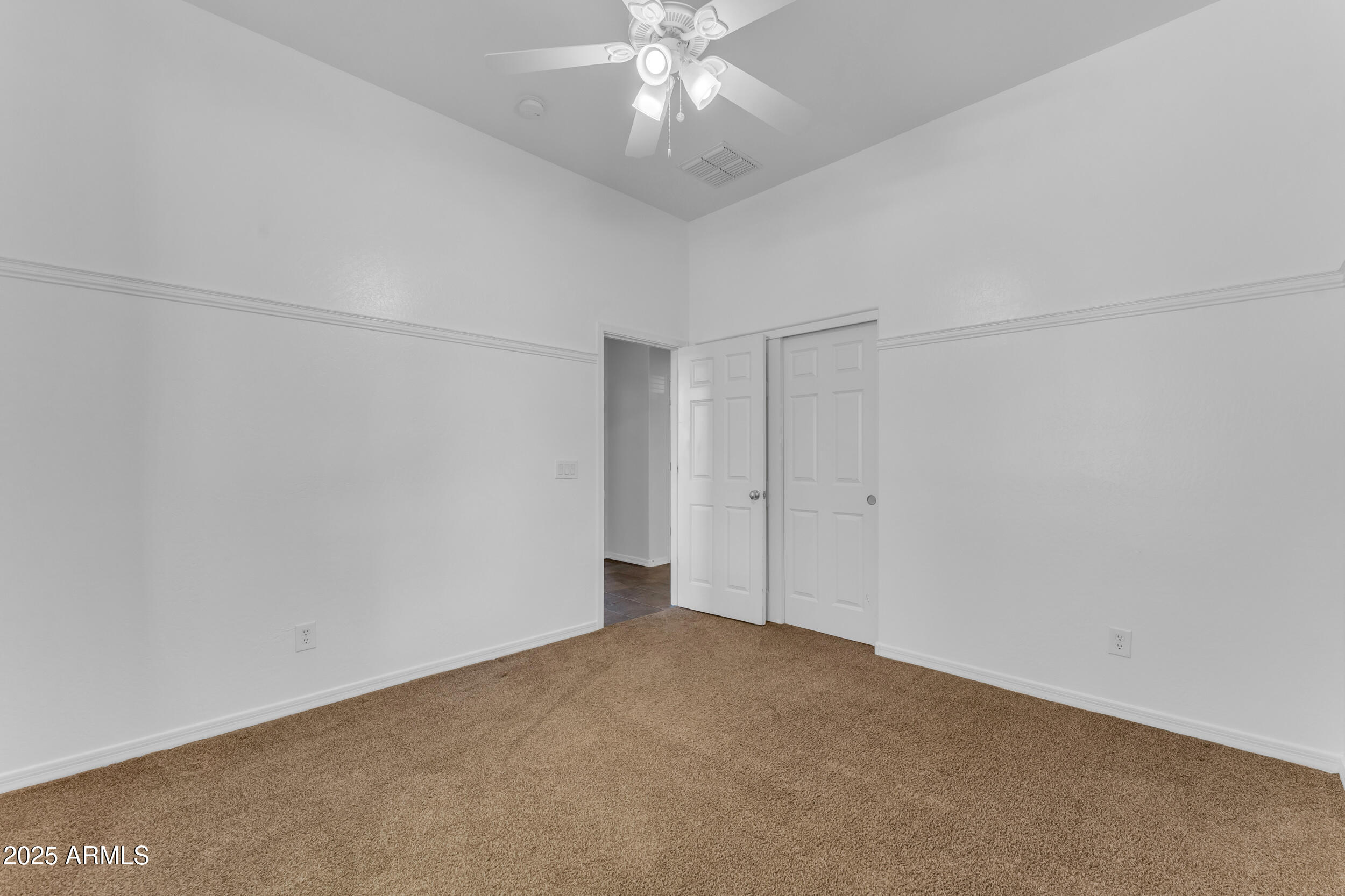 18206 W LISBON Lane