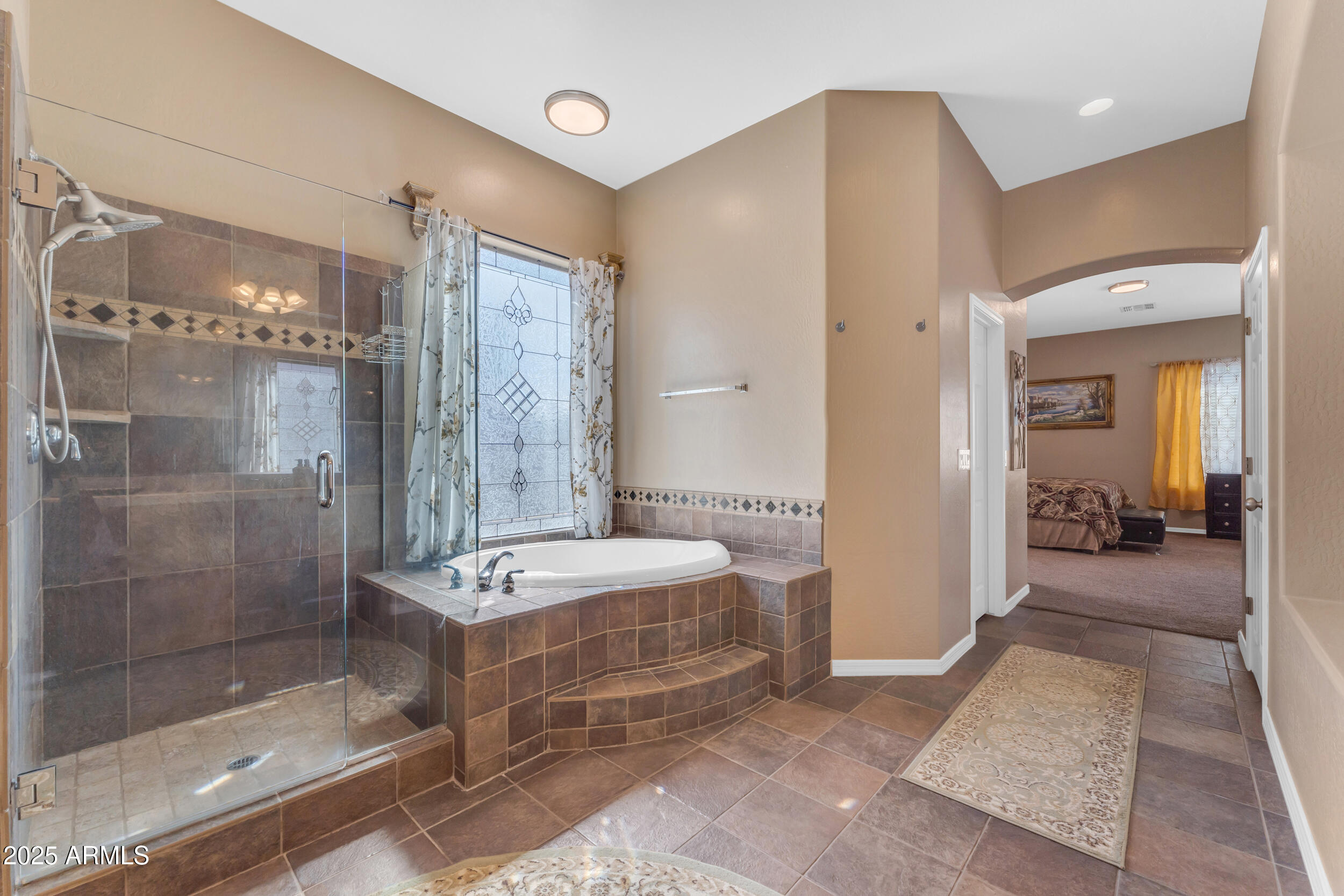 18206 W LISBON Lane