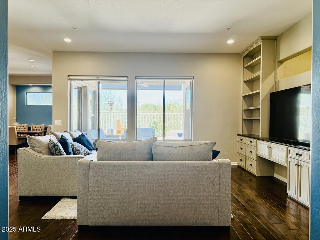 10572 E AUTUMN SAGE Drive