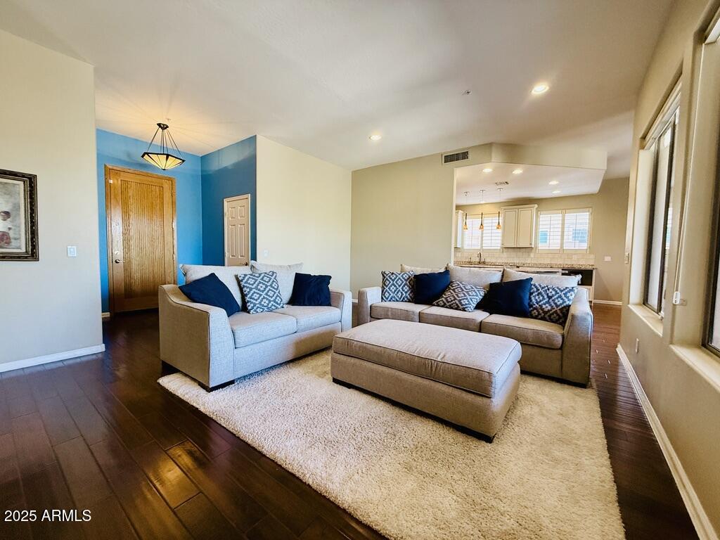 10572 E AUTUMN SAGE Drive