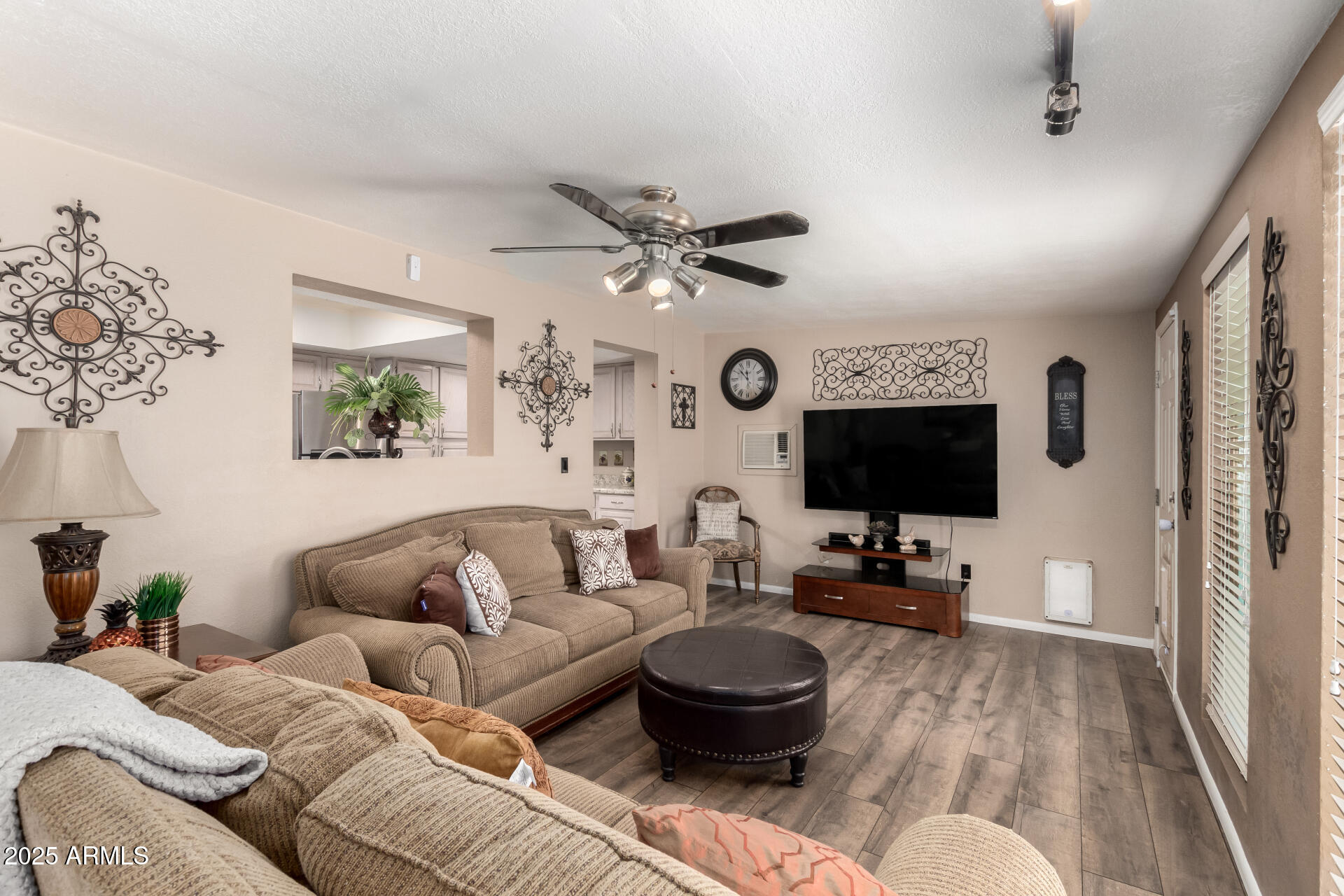 10820 N 45TH Drive