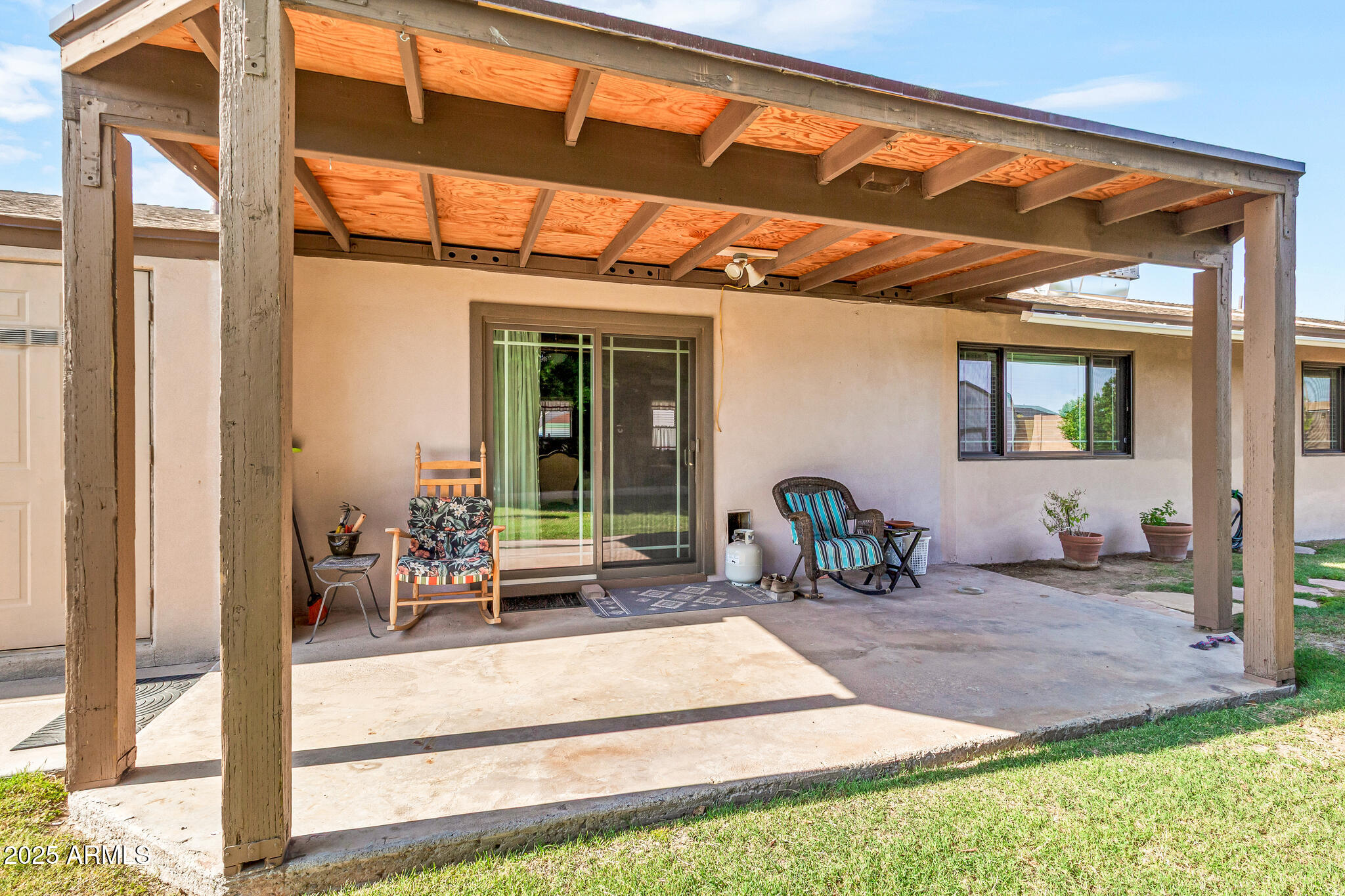 6055 E HANNIBAL Street