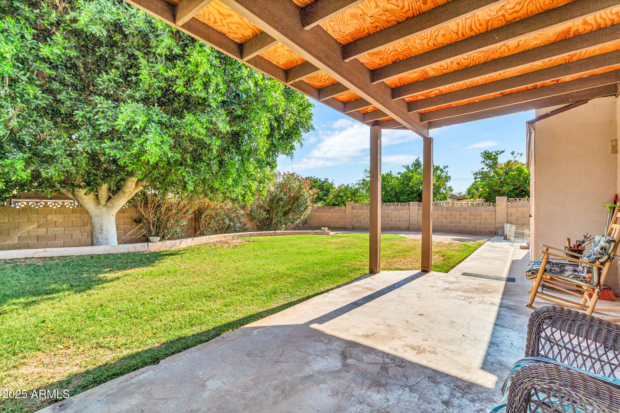 6055 E HANNIBAL Street