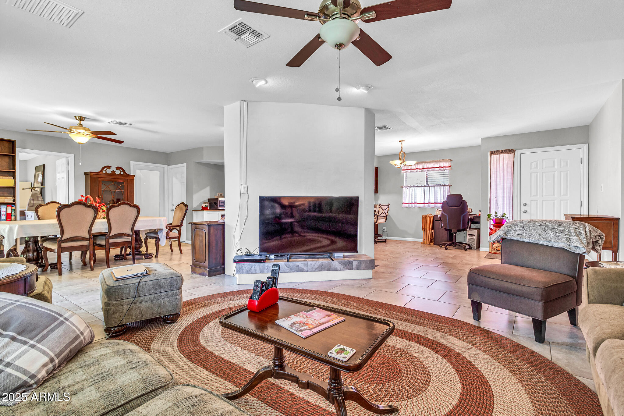 6055 E HANNIBAL Street