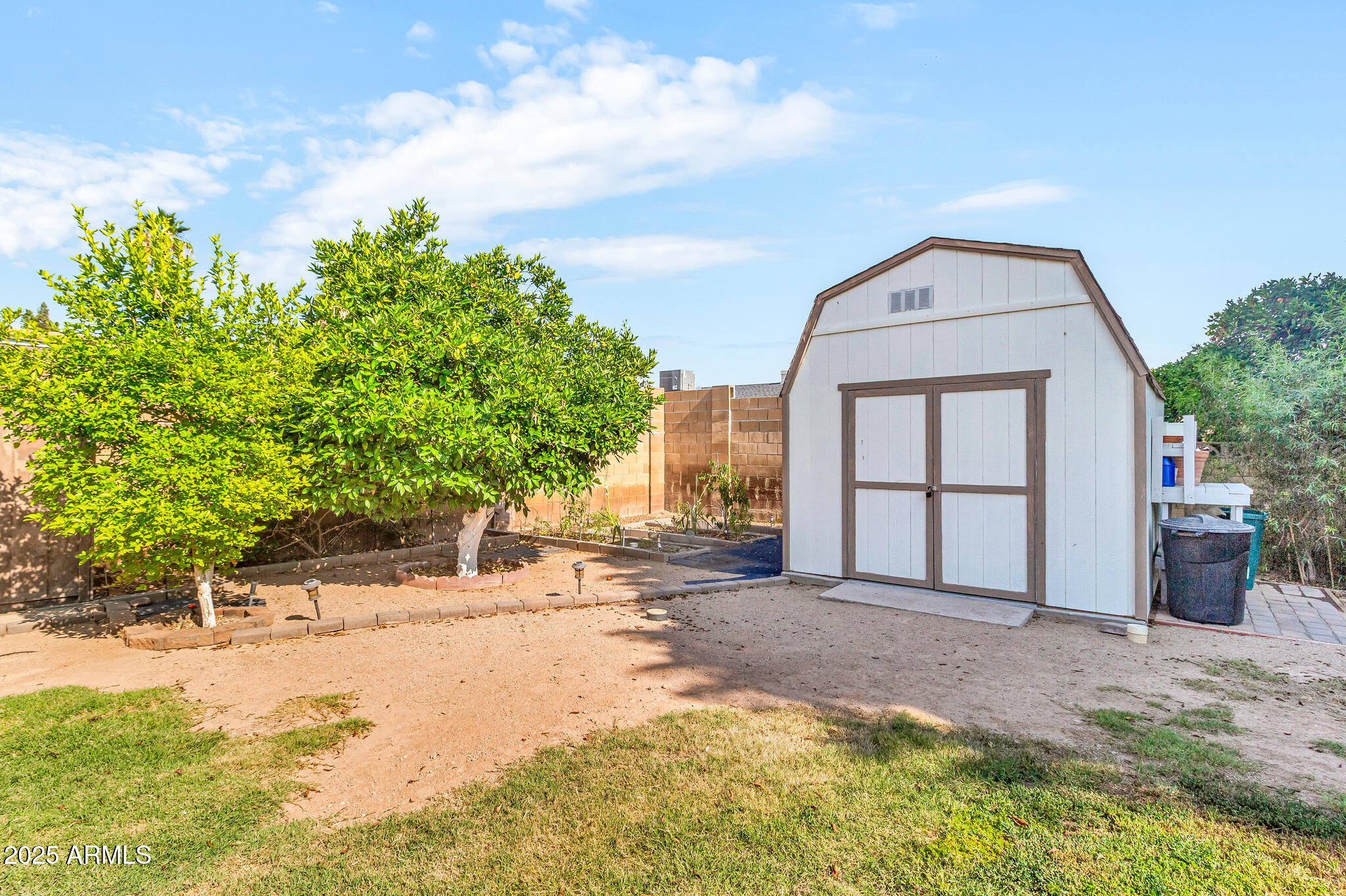 6055 E HANNIBAL Street