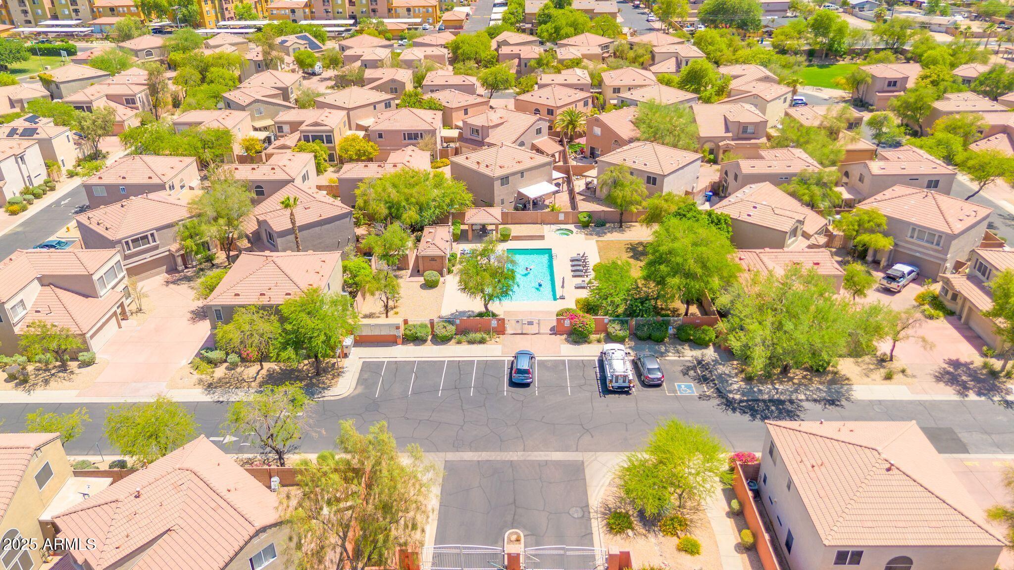 17606 N 17TH Place, 1096