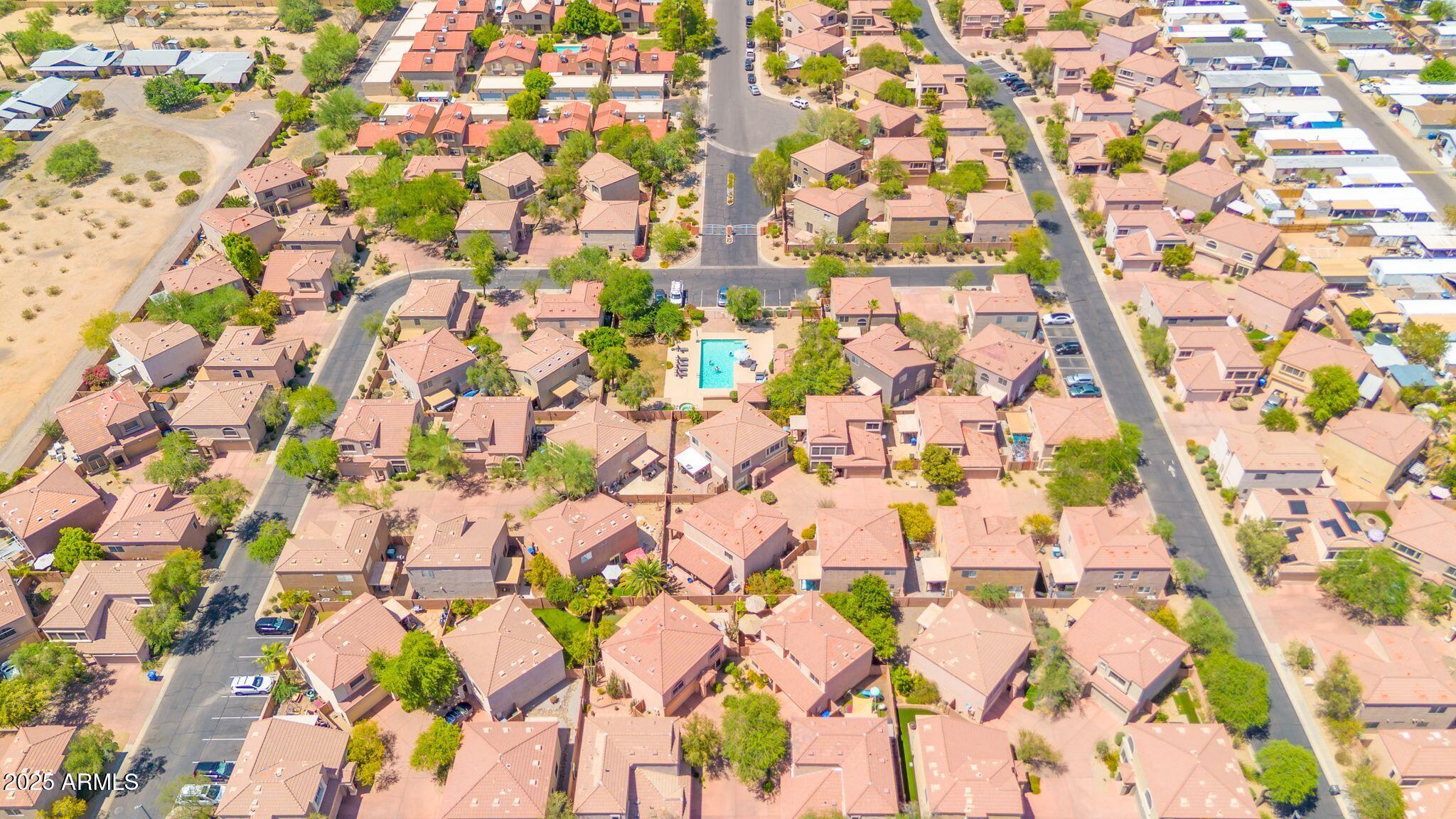 17606 N 17TH Place, 1096