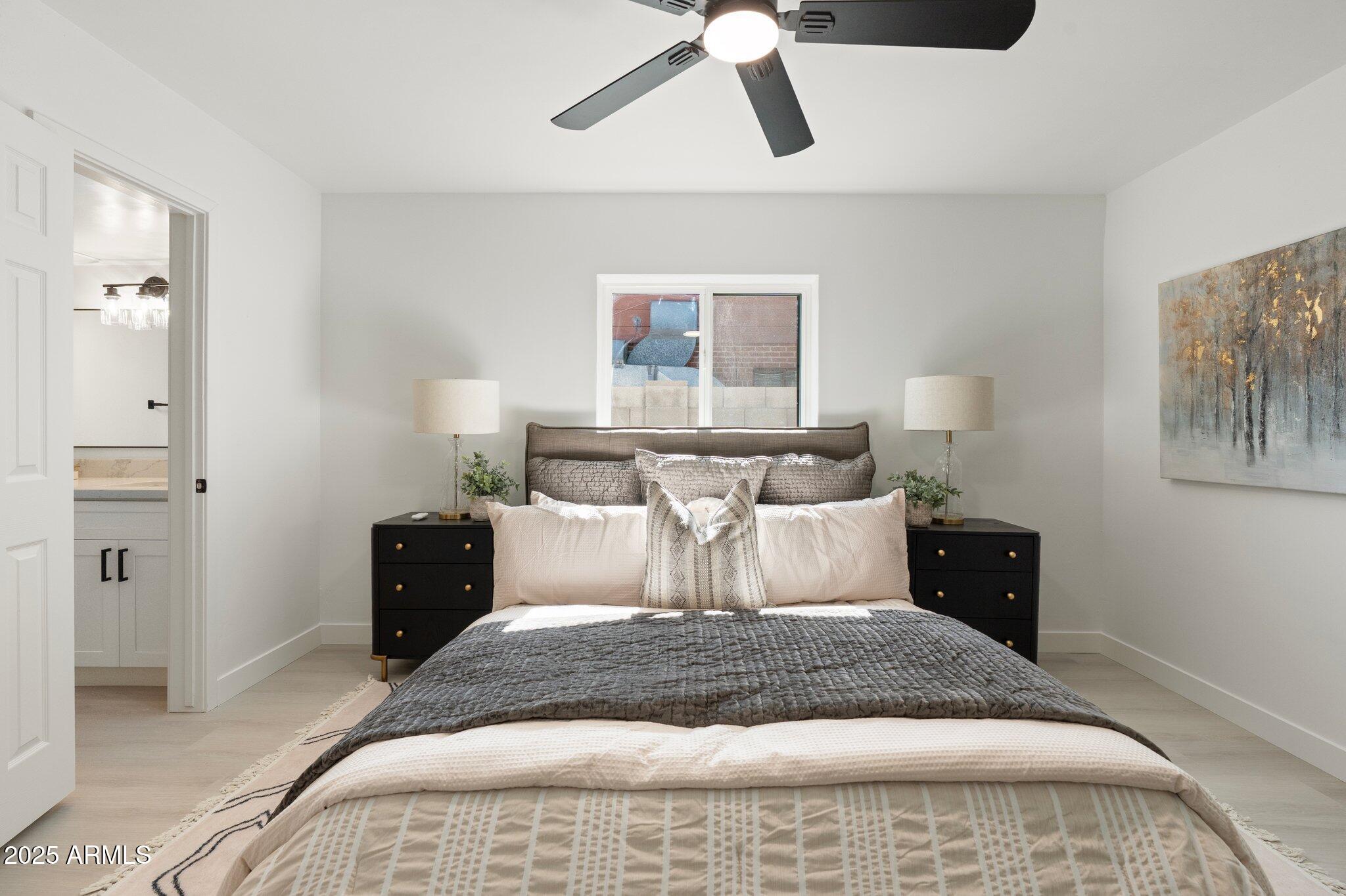 1535 W BERRIDGE Lane