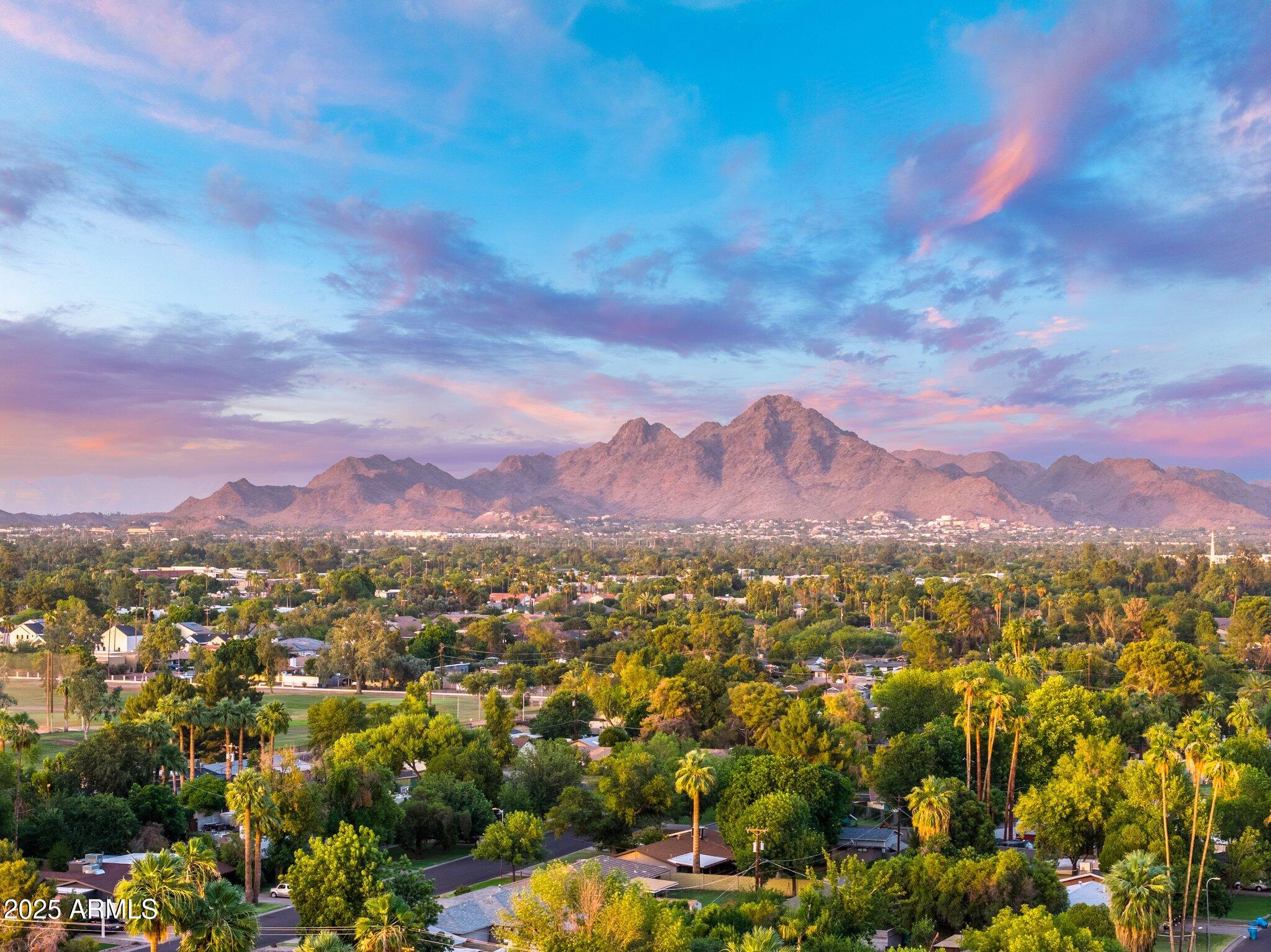 1535 W BERRIDGE Lane