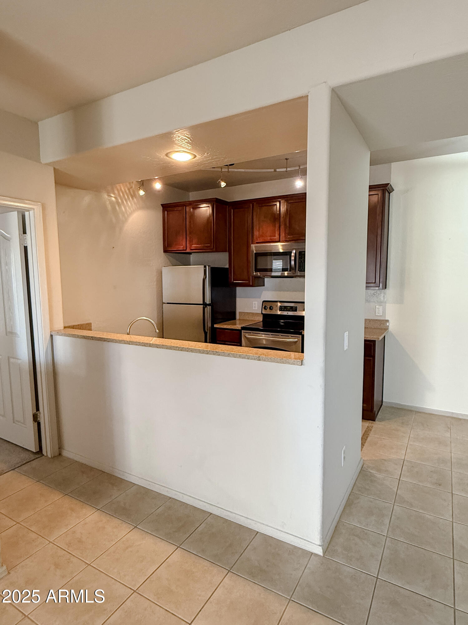 14145 N 92ND Street 1158