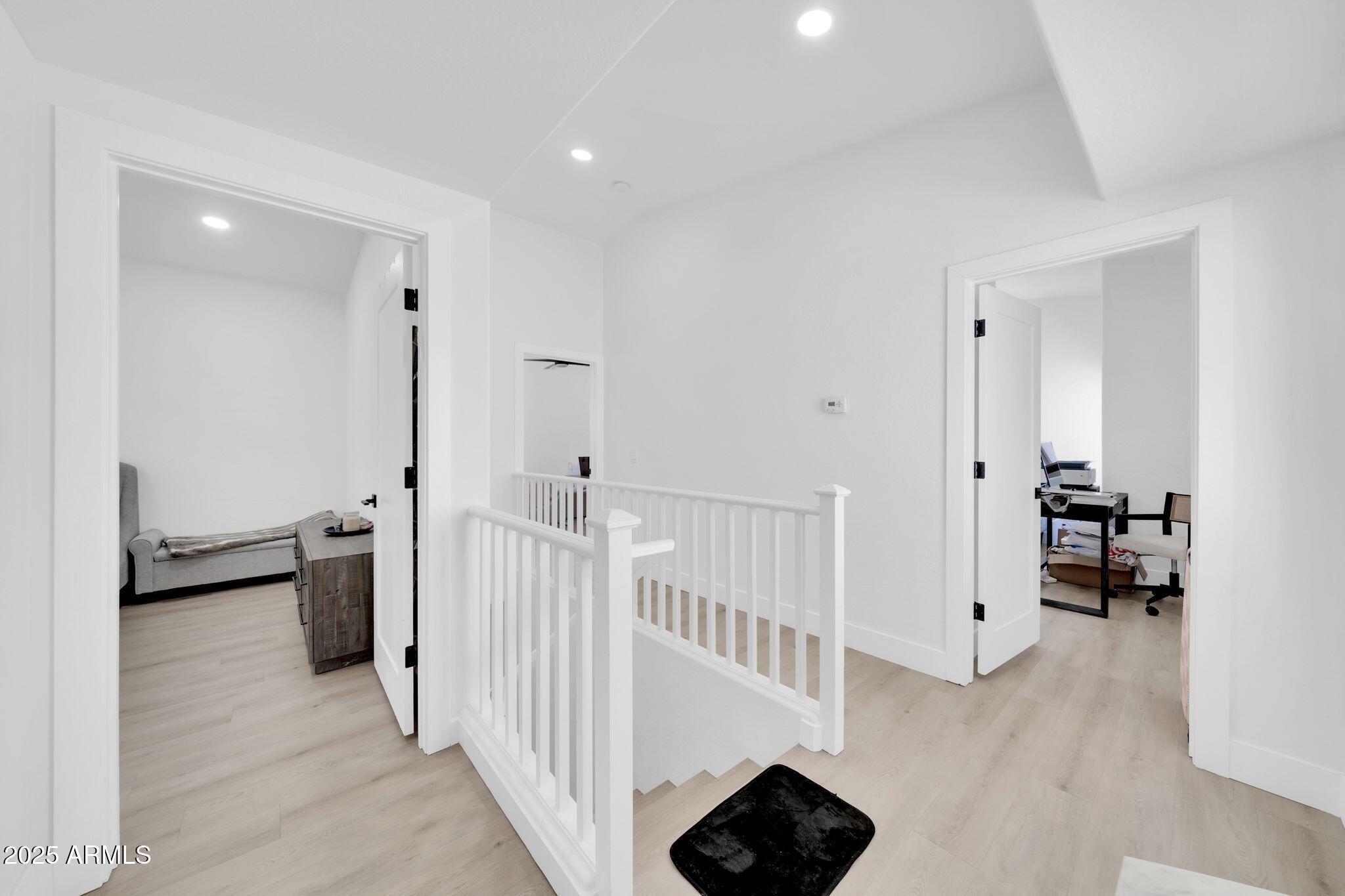 3034 N 39TH Street, 12