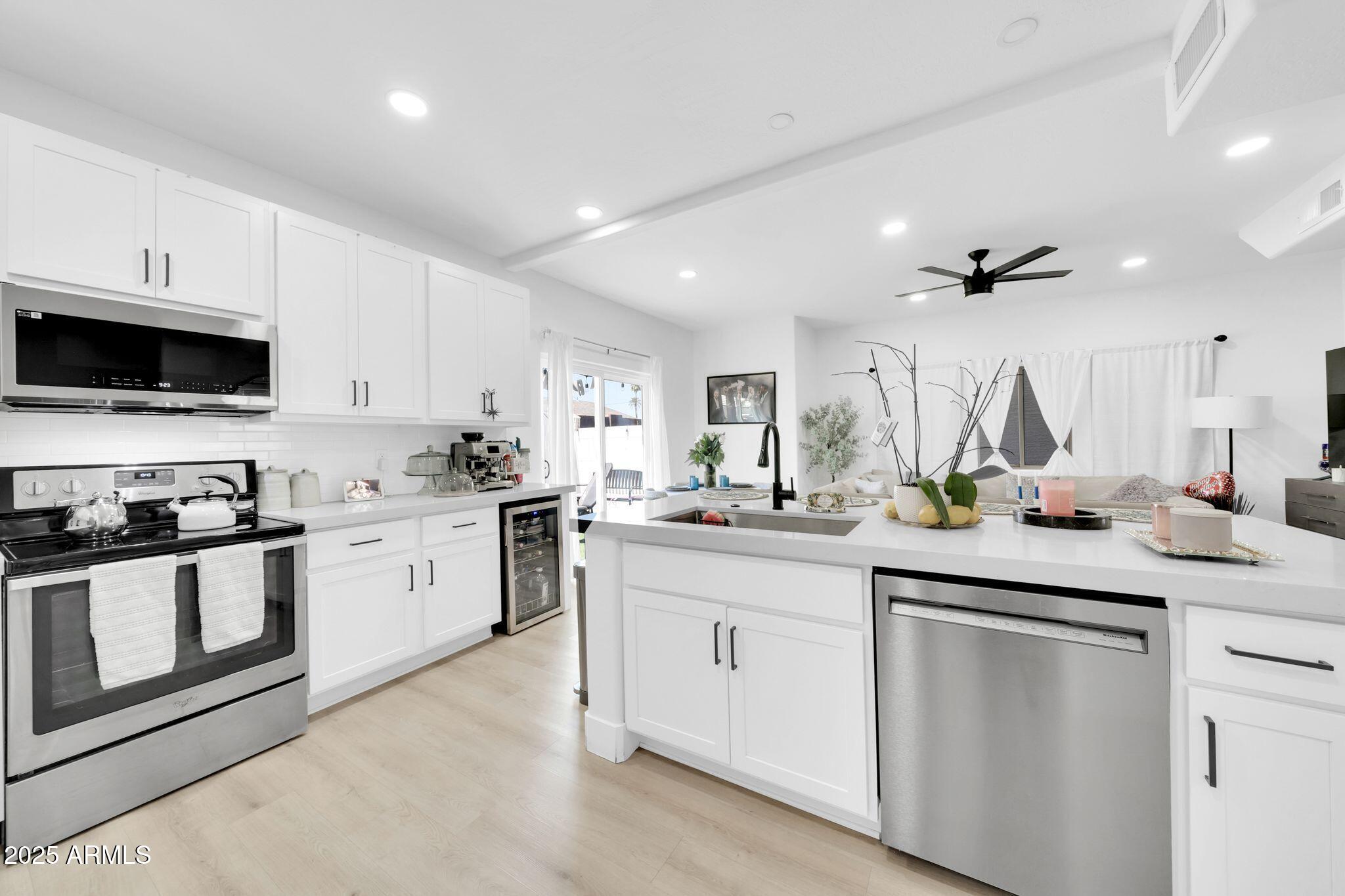 3034 N 39TH Street, 12