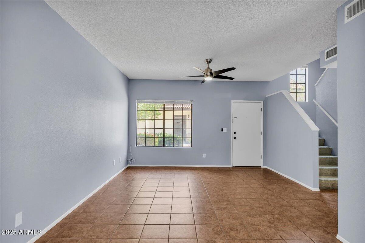 2954 N OREGON Street, 6