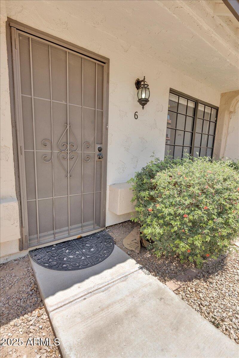 2954 N OREGON Street, 6