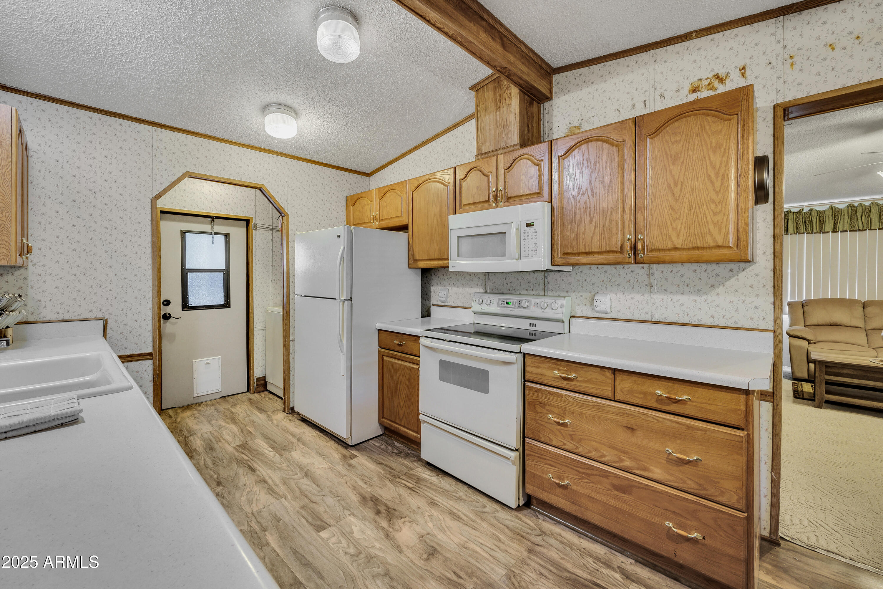 17124 E Fairway Drive