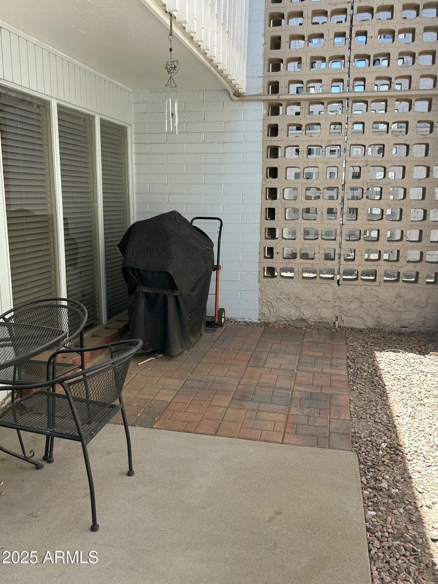 1734 W TUCKEY Lane, 14