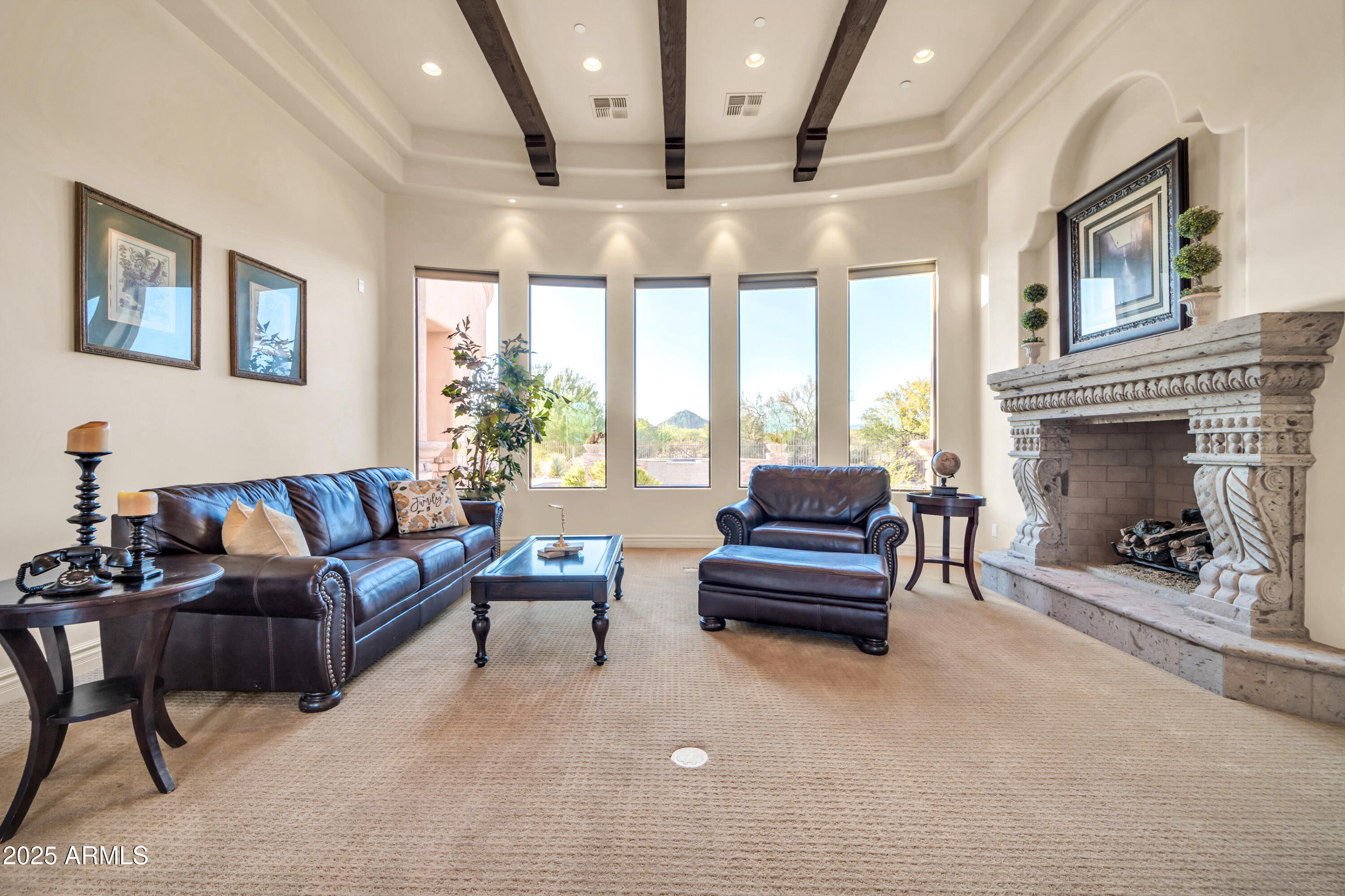 8024 E LONE MOUNTAIN Road