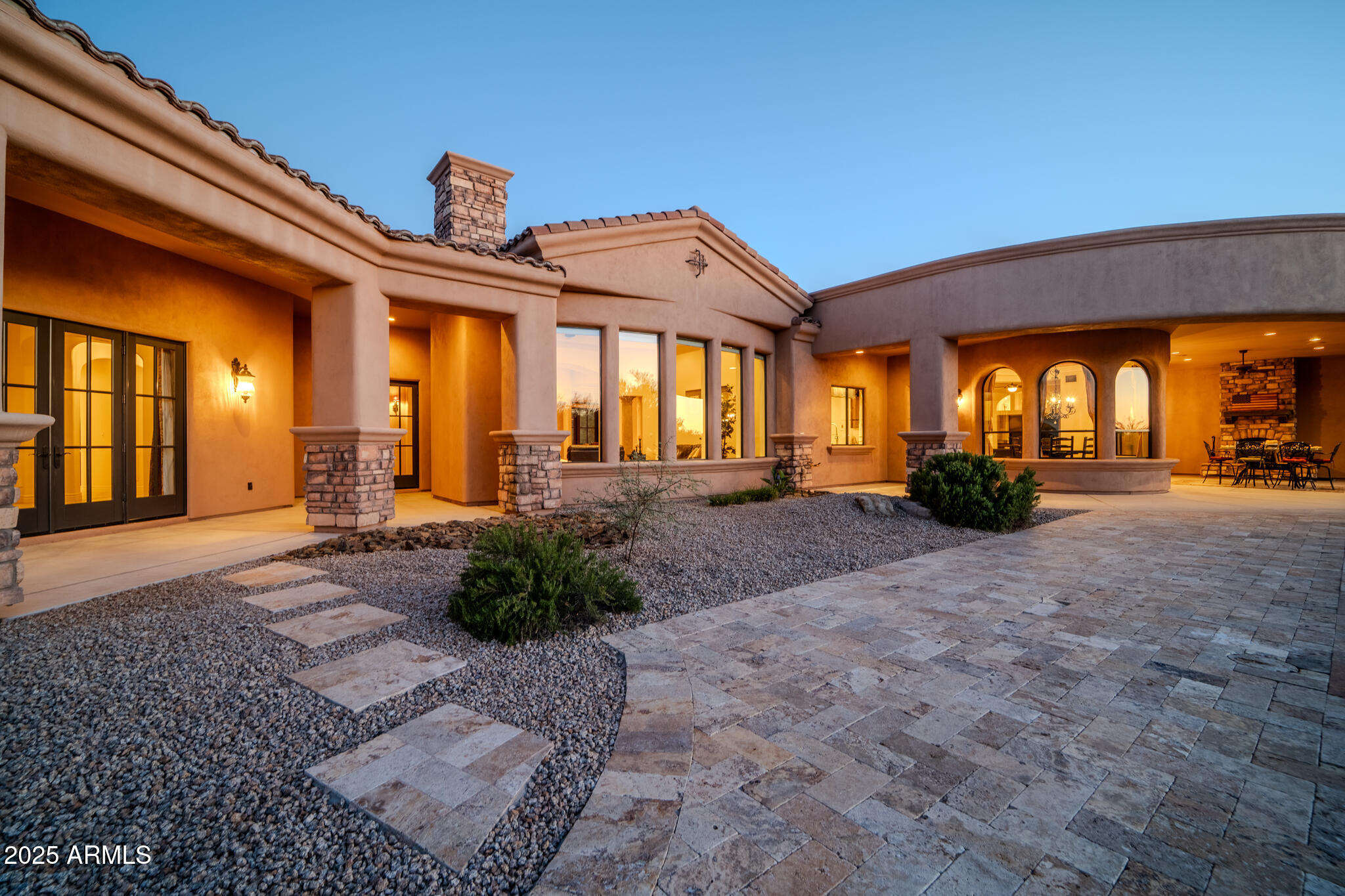 8024 E LONE MOUNTAIN Road