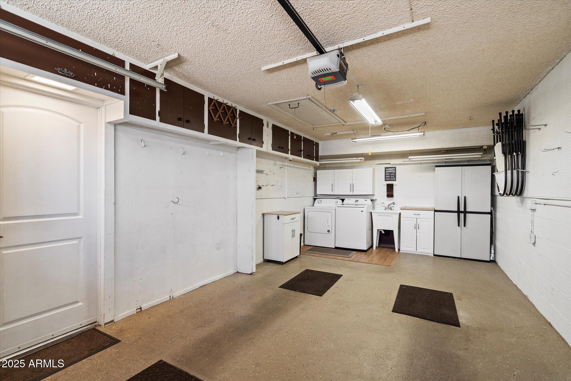 9666 W MOUNTAIN VIEW Road, A