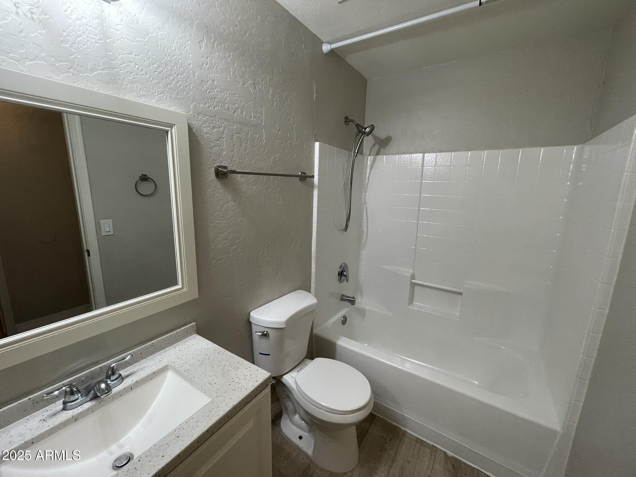 4423 E MCLELLAN Road, 105-108