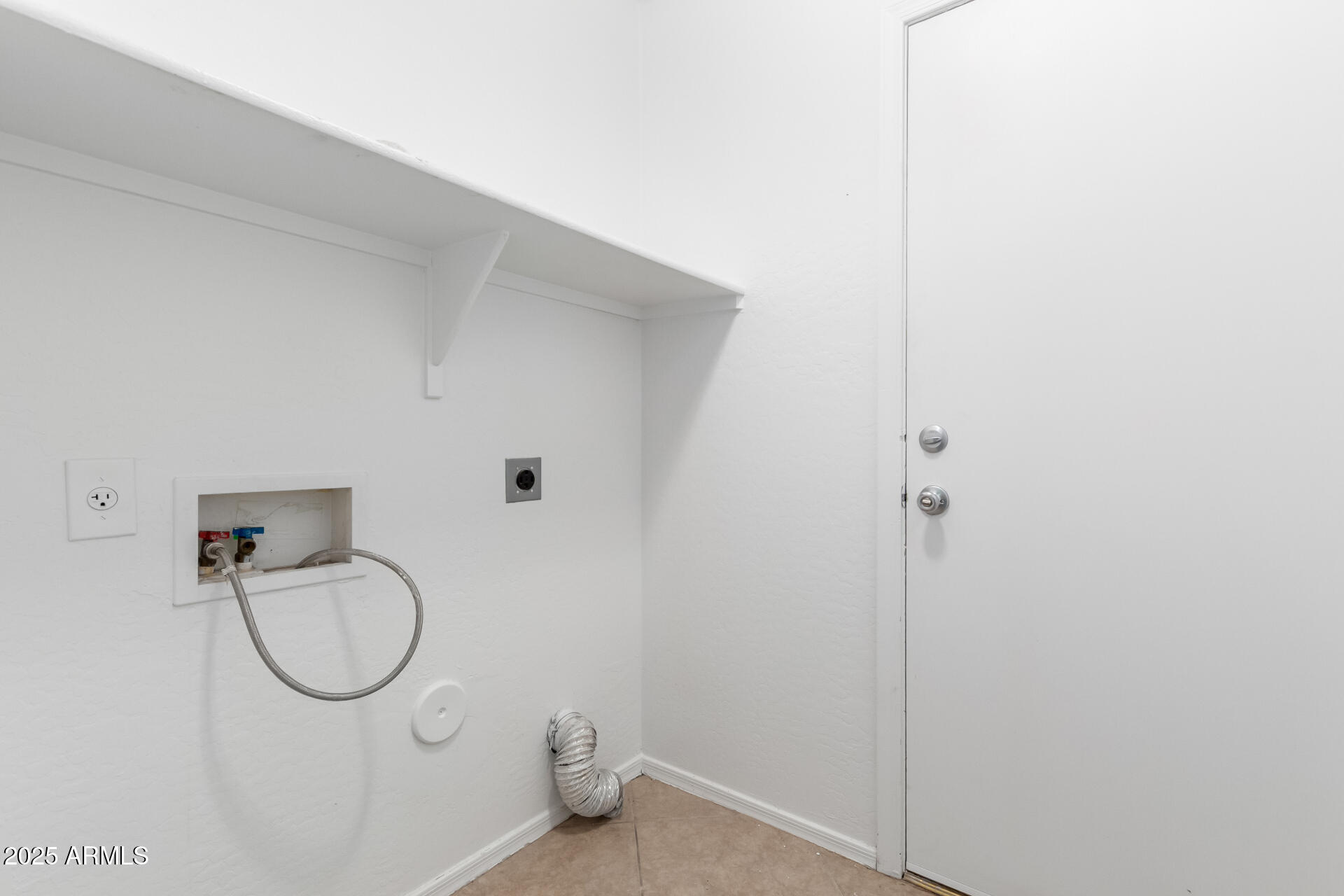 10429 W MIAMI Street