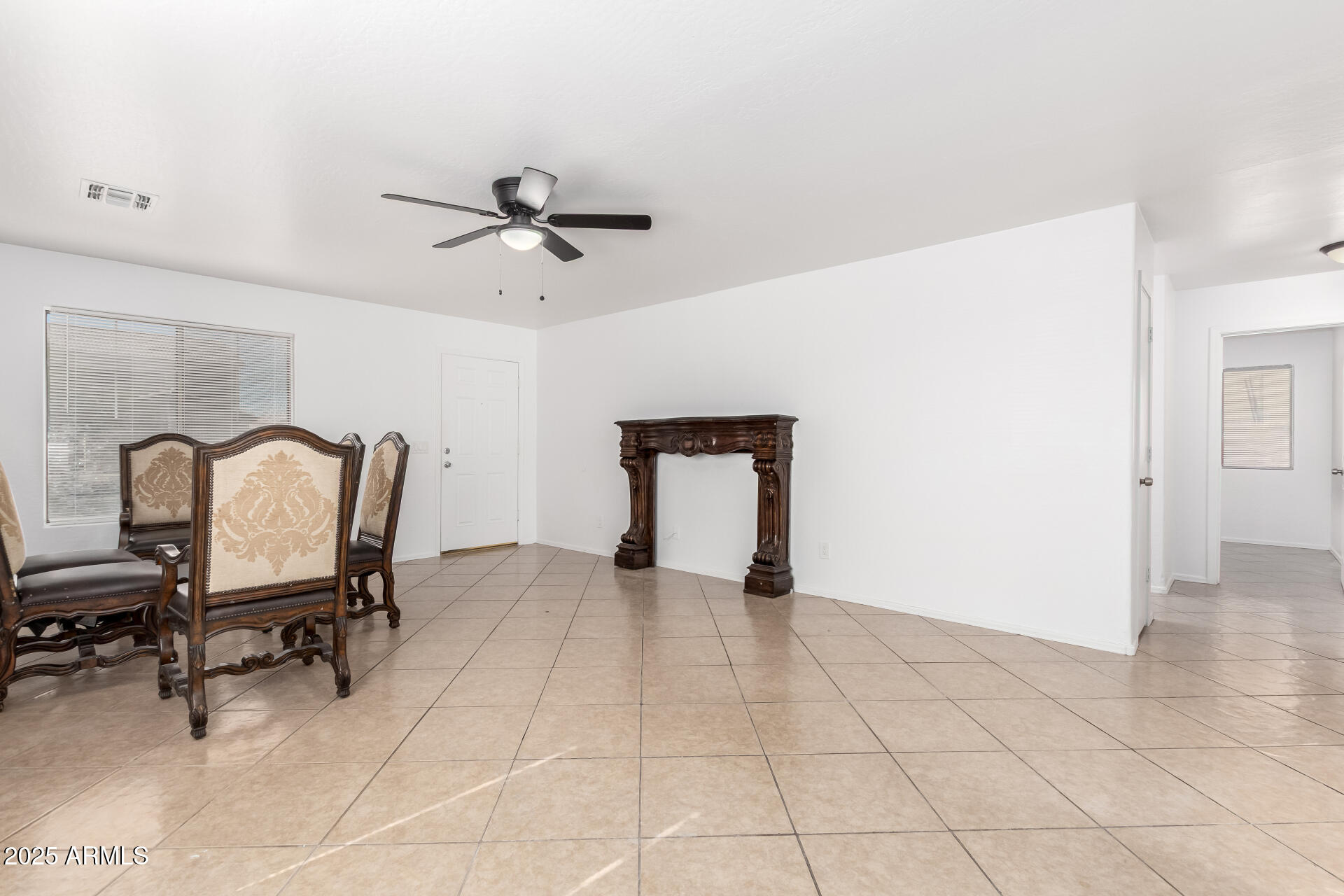 10429 W MIAMI Street