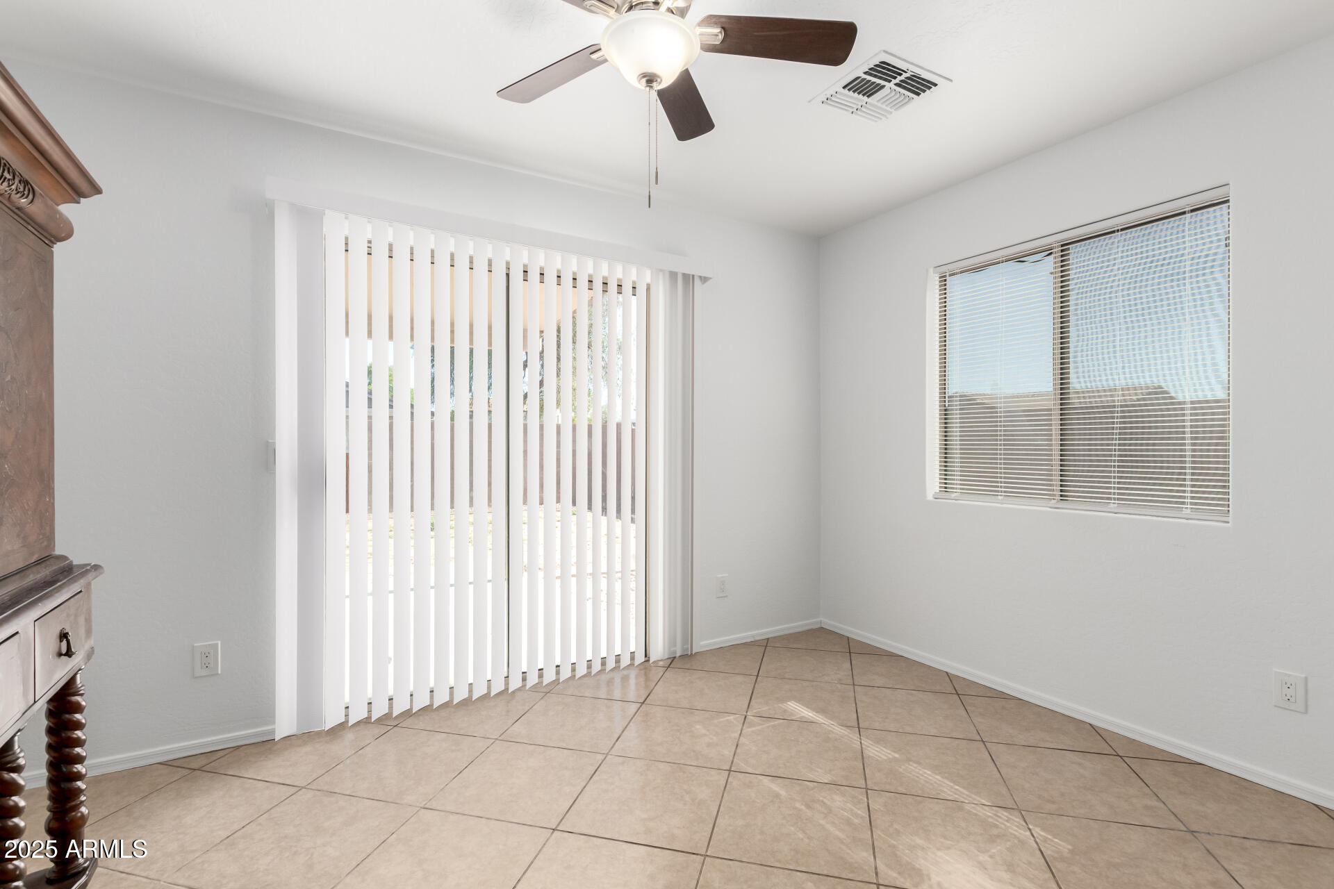 10429 W MIAMI Street