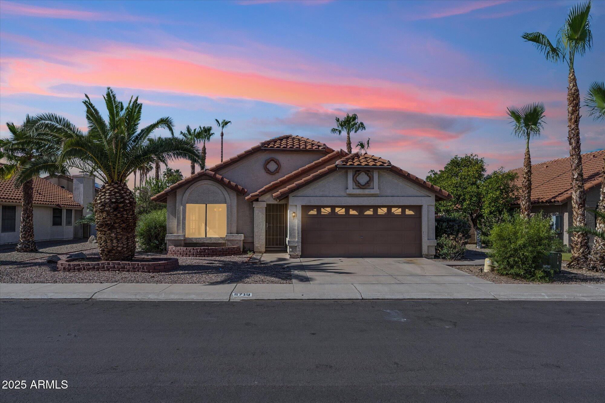 6719 W SACK Drive