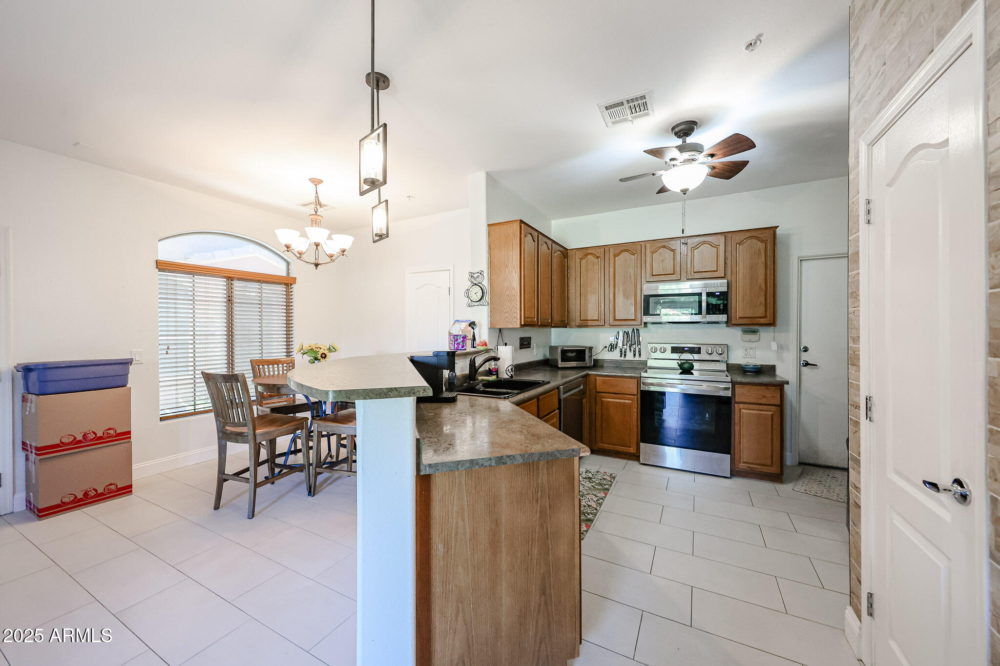 1350 S GREENFIELD Road, 1130