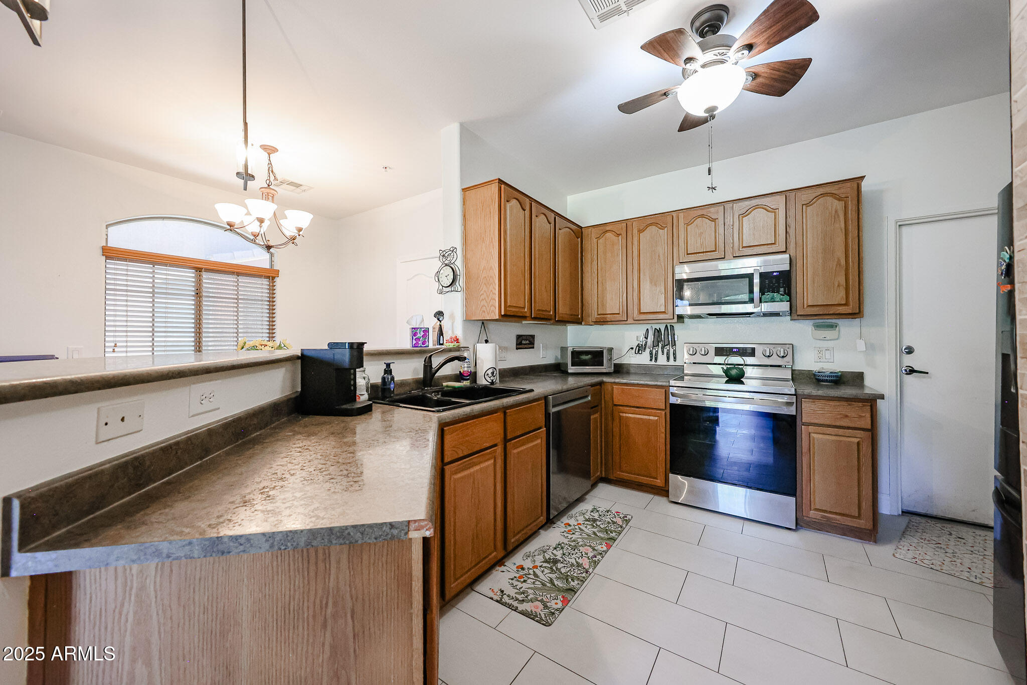 1350 S GREENFIELD Road, 1130