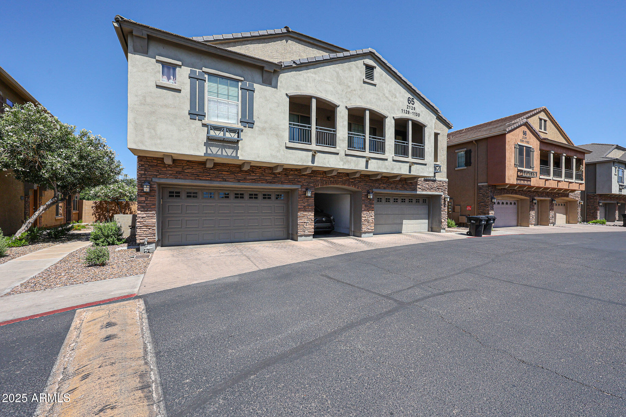 1350 S GREENFIELD Road, 1130