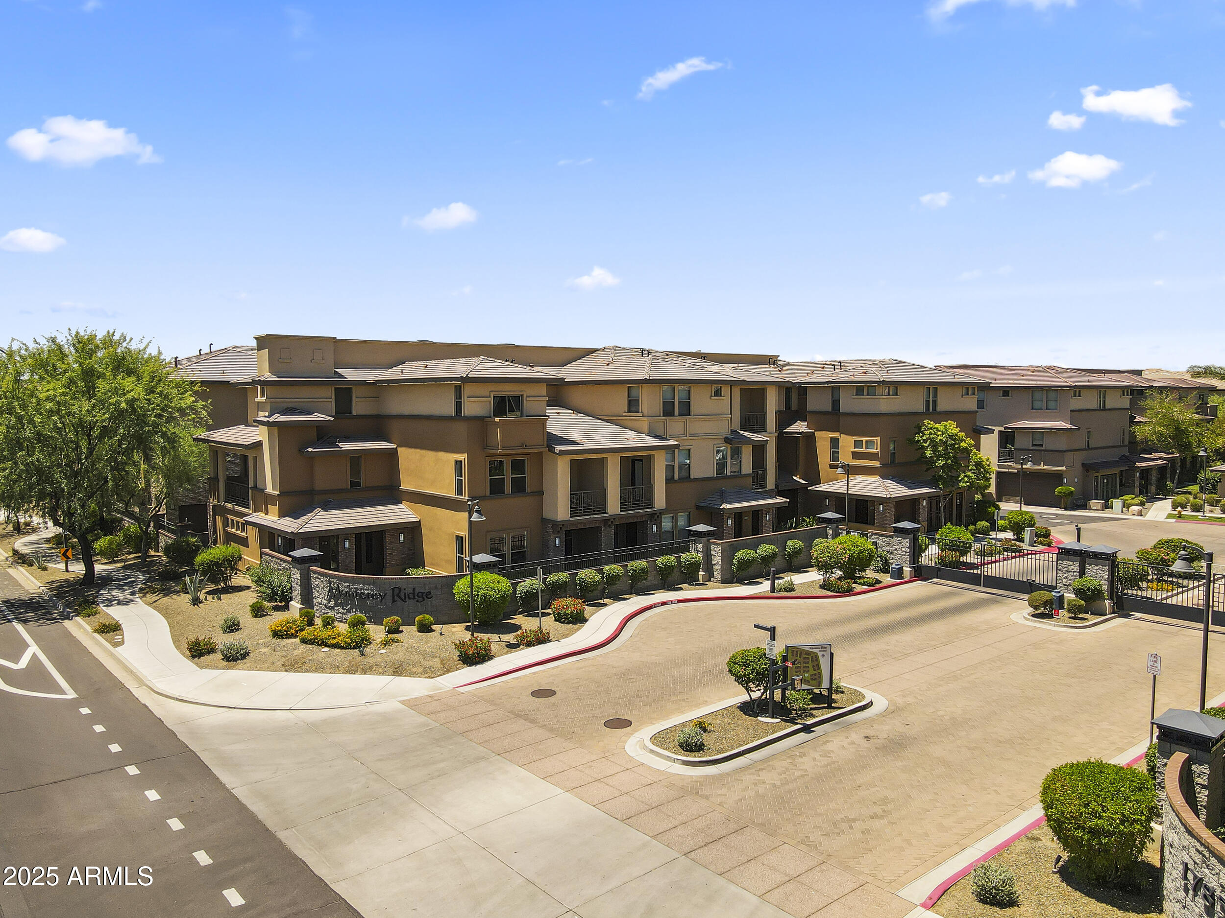 17850 N 68TH Street, 1017