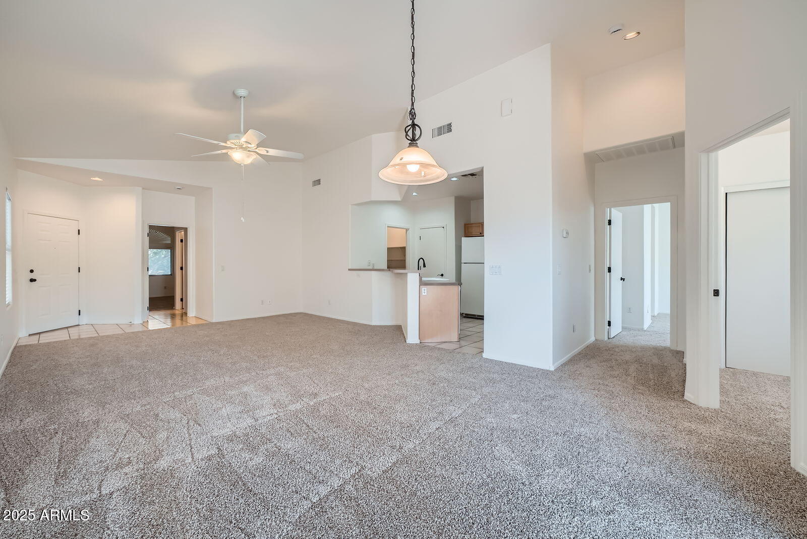 2729 N KENTON Street