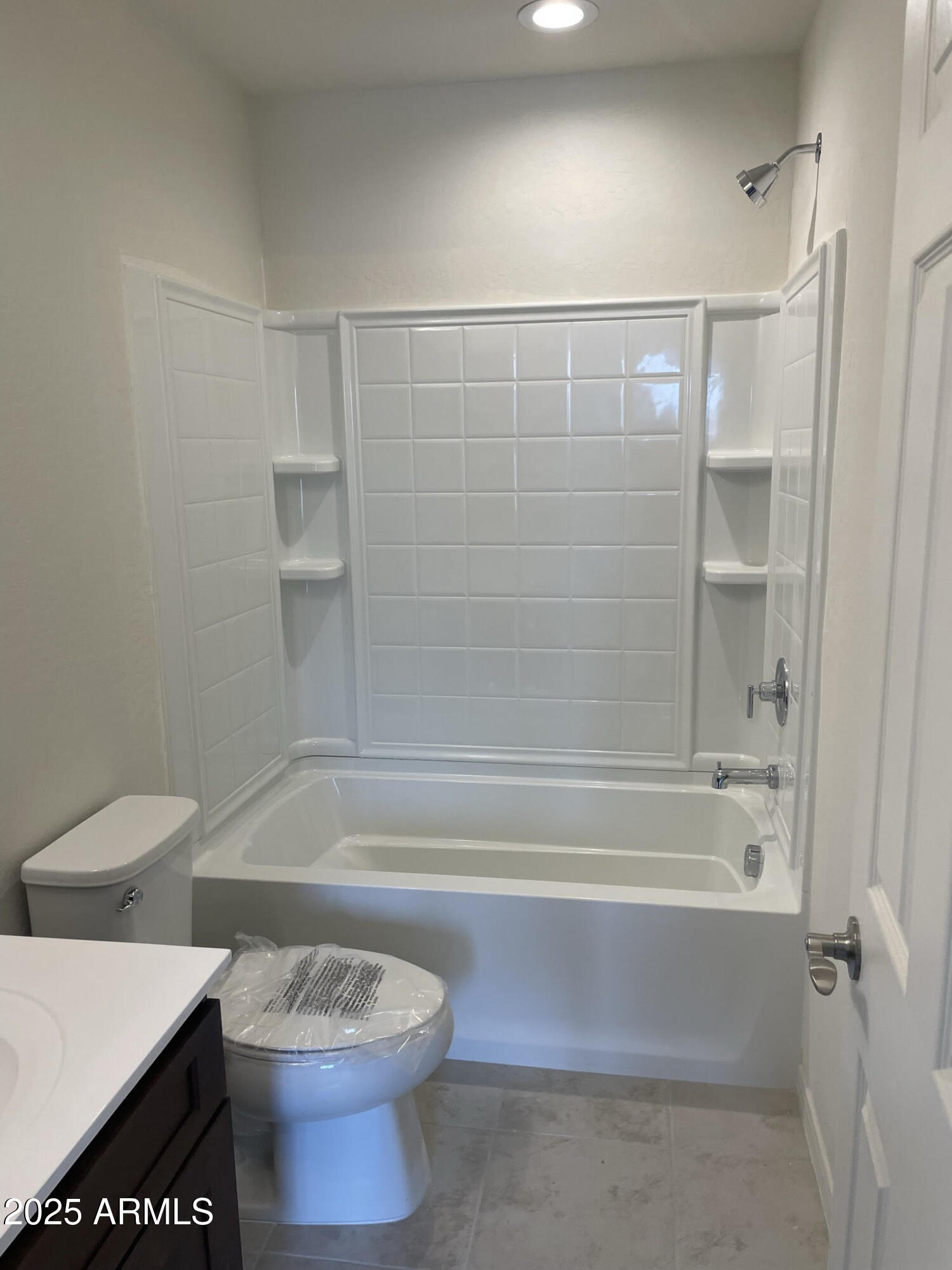 8960 W SAN MIGUEL Avenue