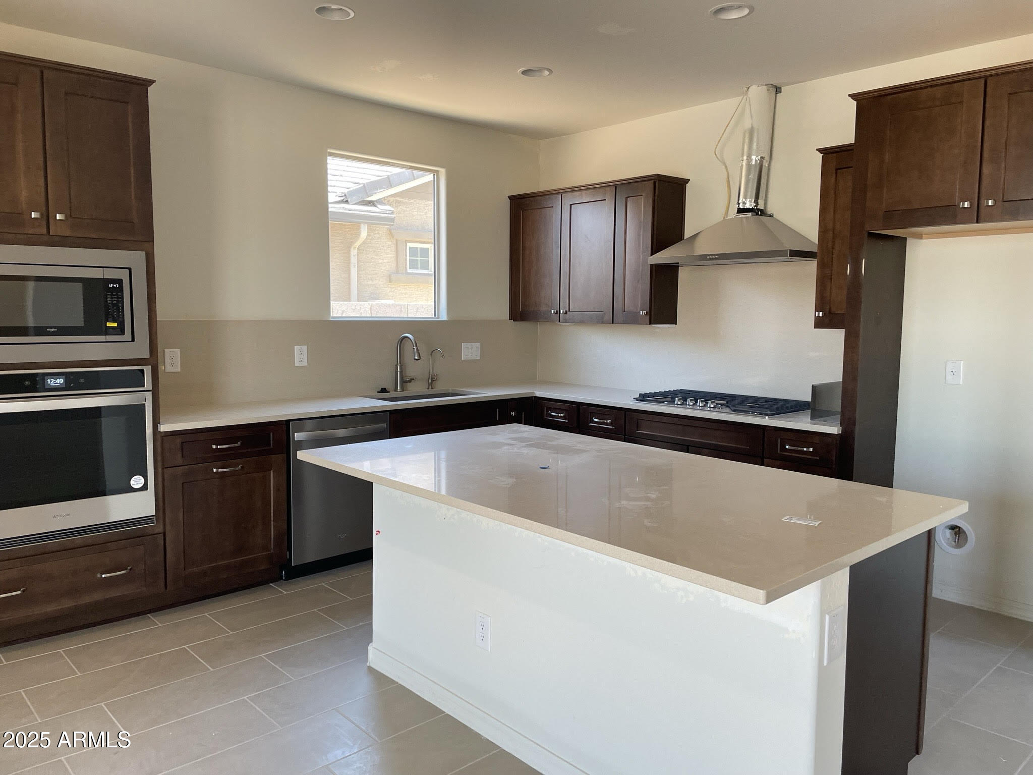 8960 W SAN MIGUEL Avenue