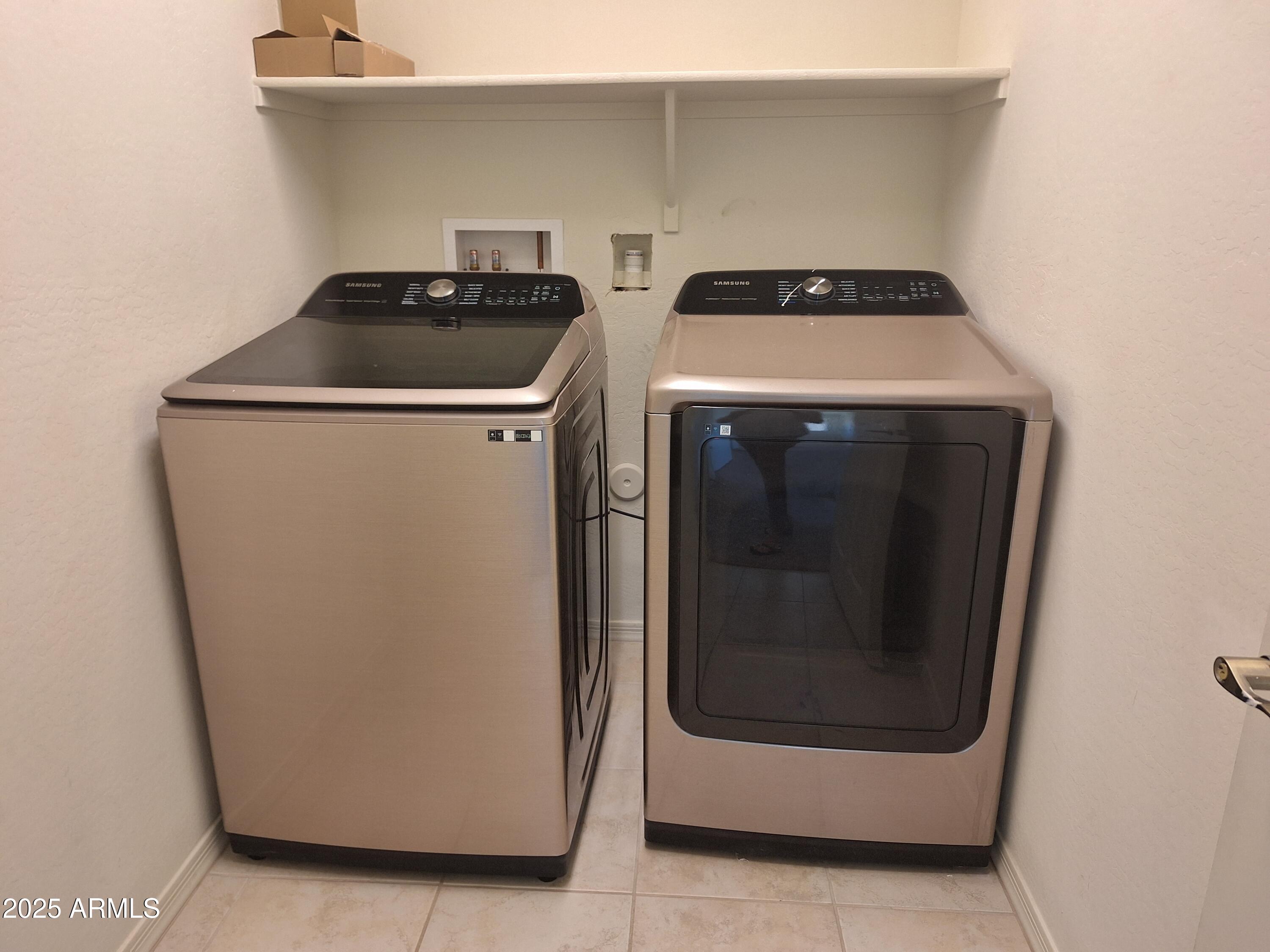 8960 W SAN MIGUEL Avenue