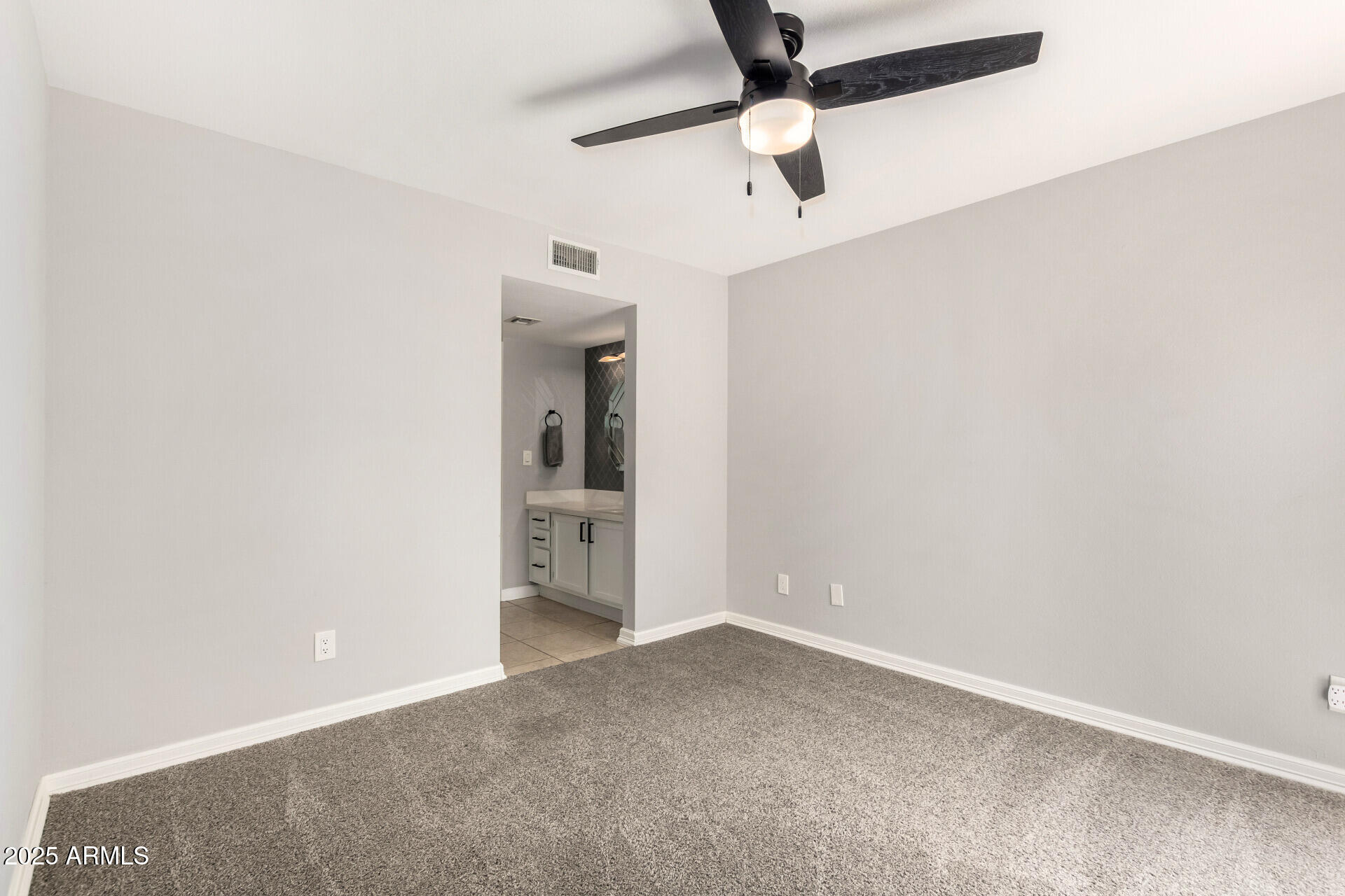 26 E CORAL GABLES Drive