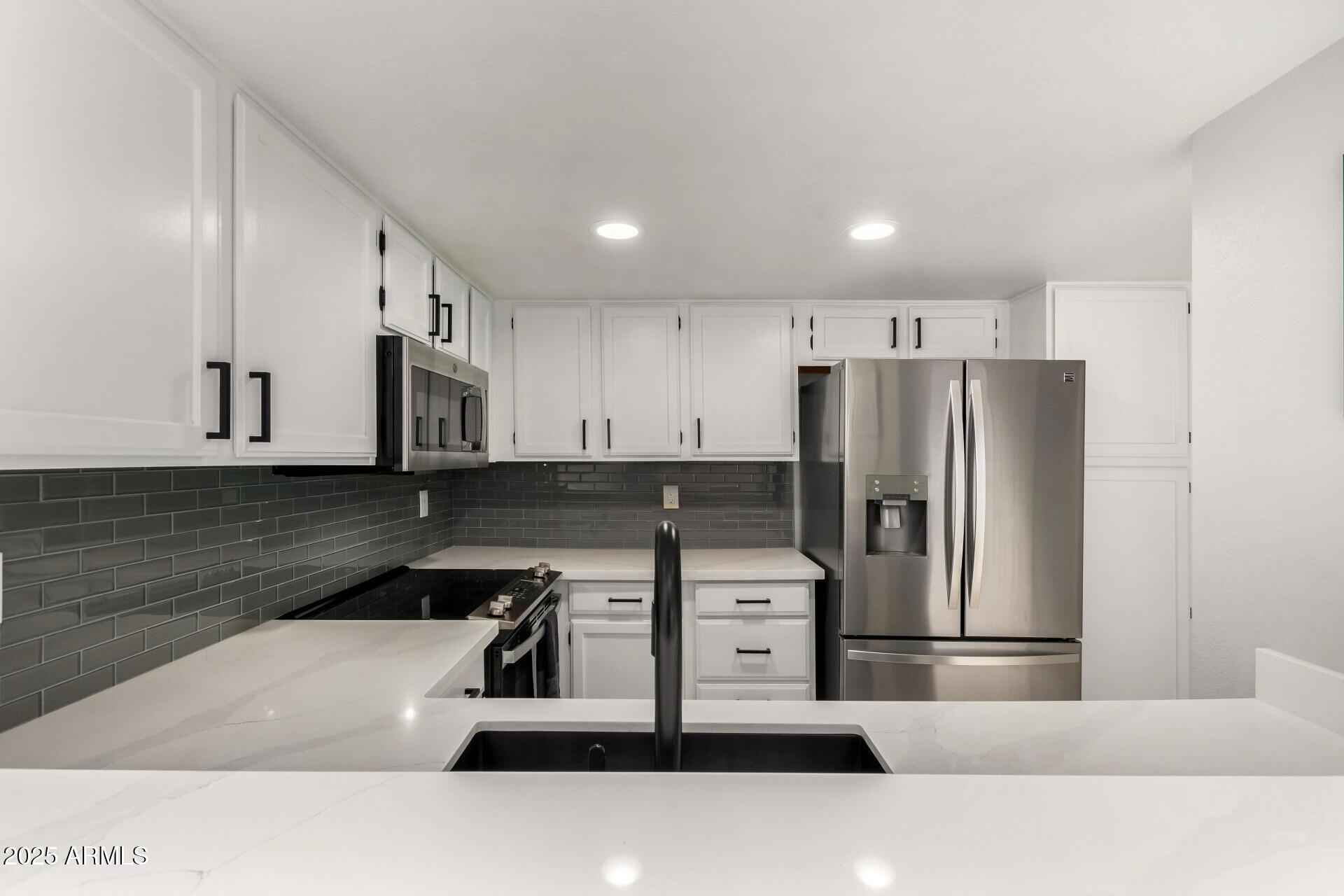 26 E CORAL GABLES Drive