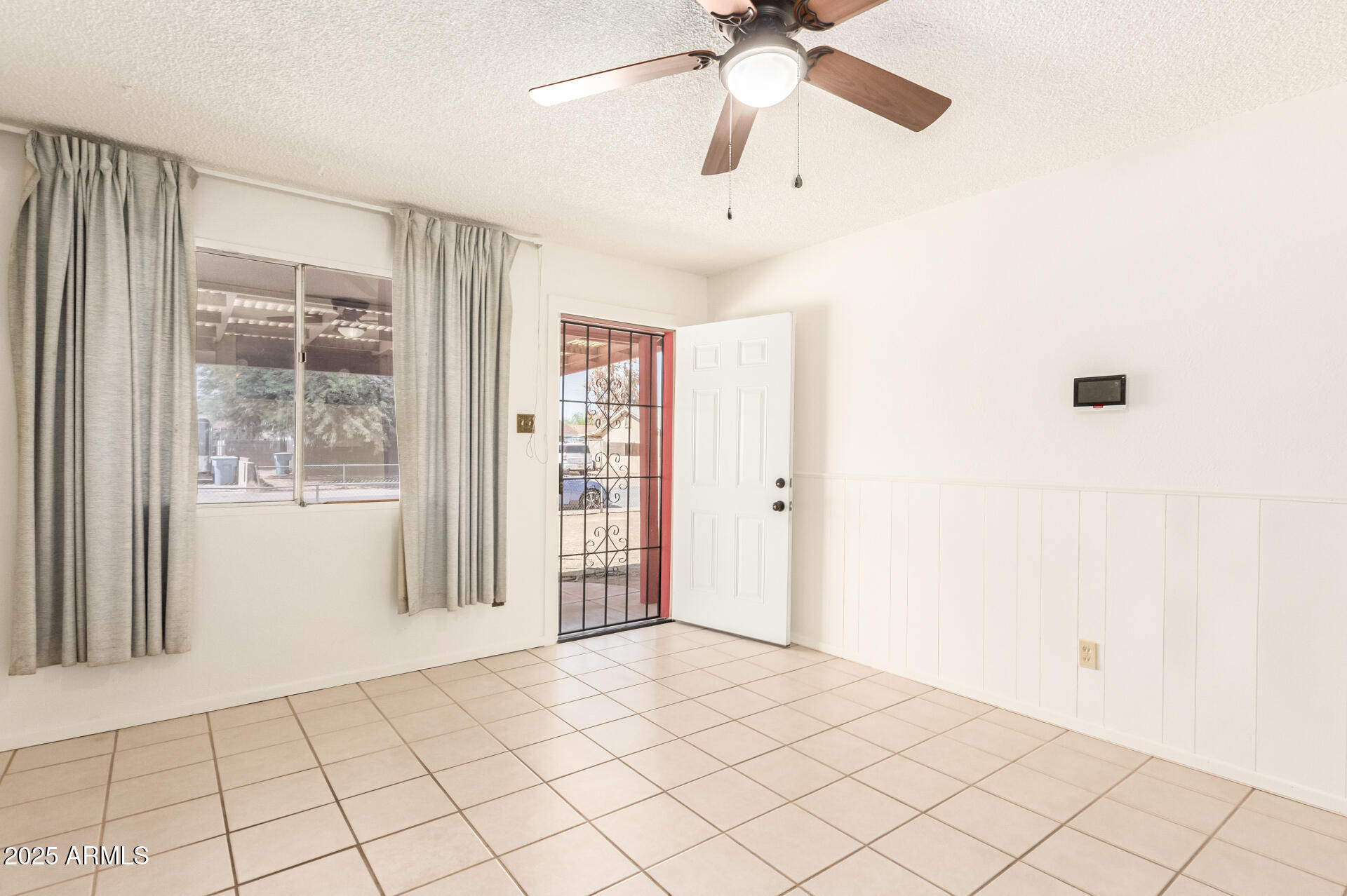 6521 W FLOWER Street