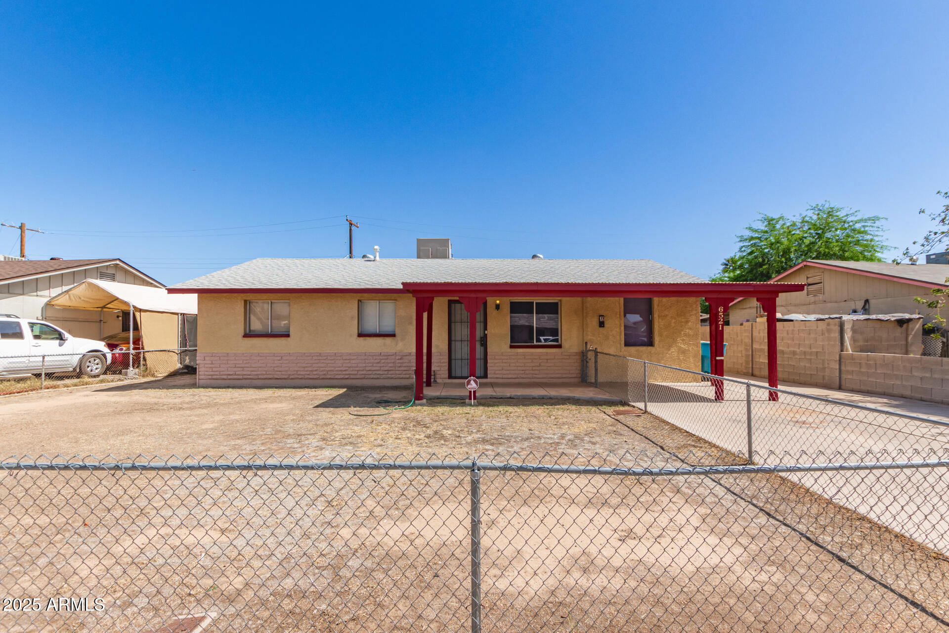 6521 W FLOWER Street