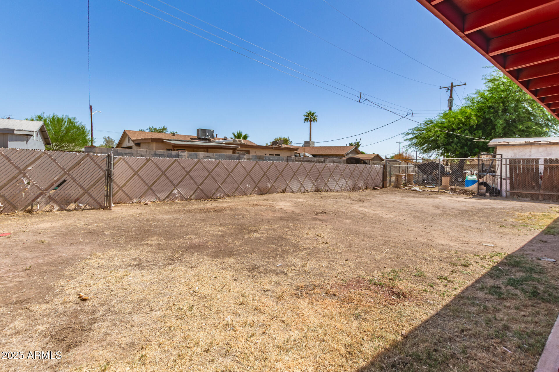 6521 W FLOWER Street