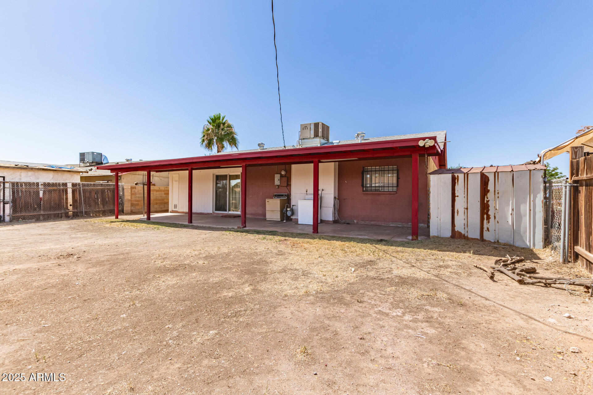 6521 W FLOWER Street